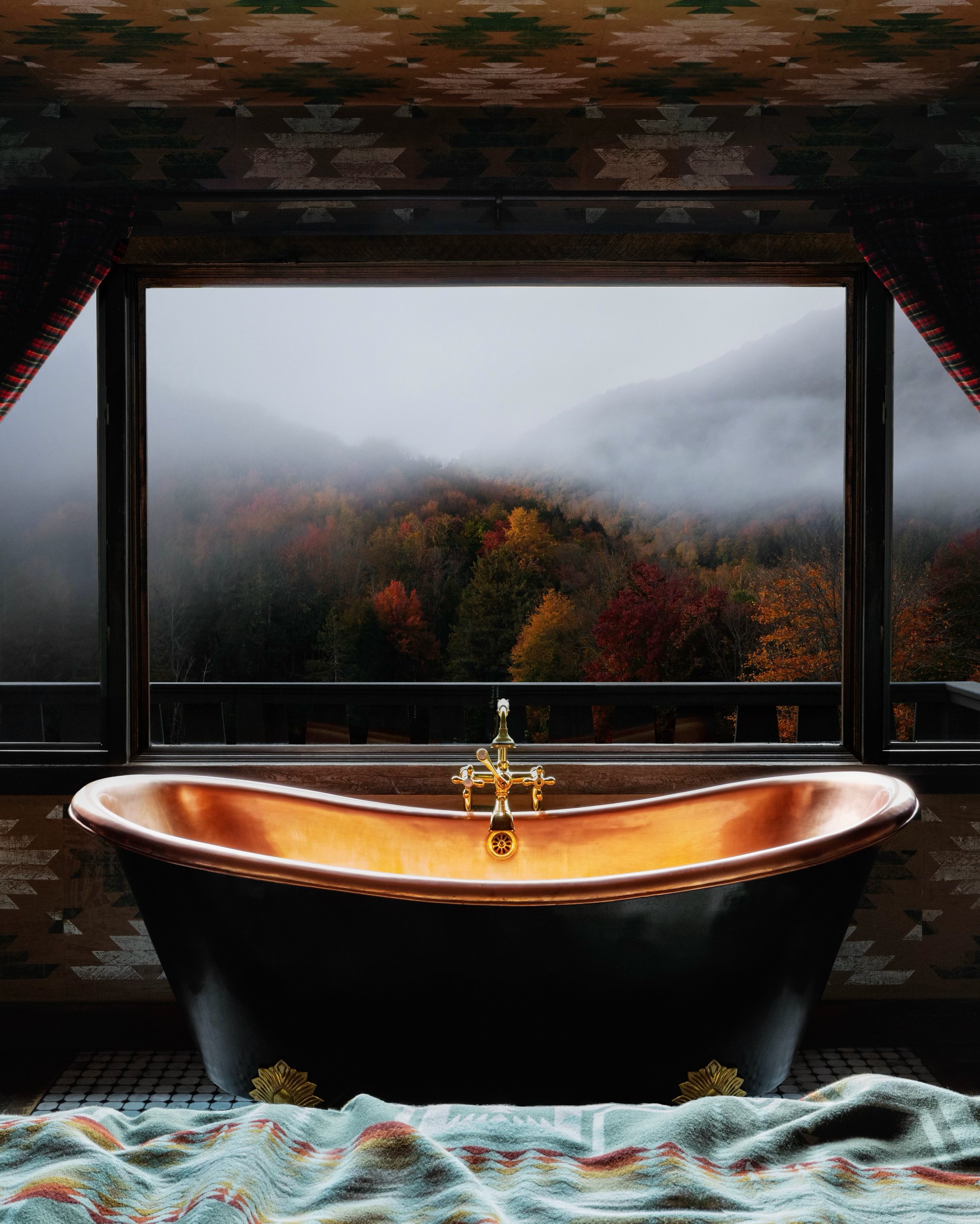 You deserve to experience fall in the Catskills. We&rsquo;re offering 20% off your midweek stay when you book direct. Link to book is in our bio! 

Your morning view

The key to your getaway