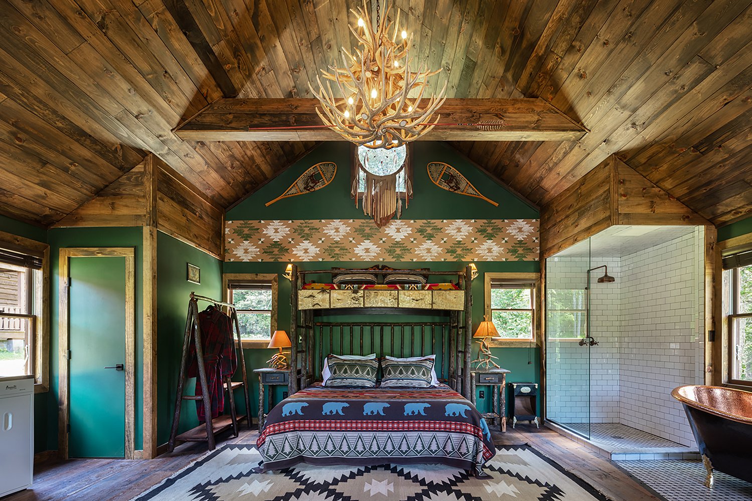 Urban_Cowboy_Catskills_June_2020_Interiors_LowRes-1.jpg