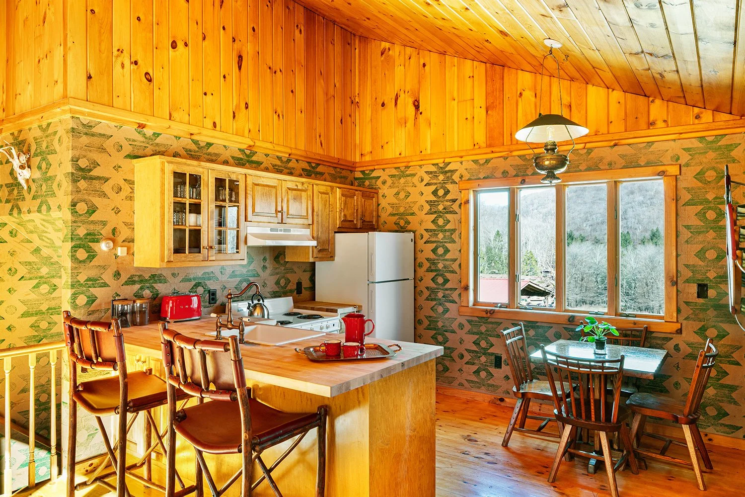 Cowboy_Catskills_Chalet-4.jpg