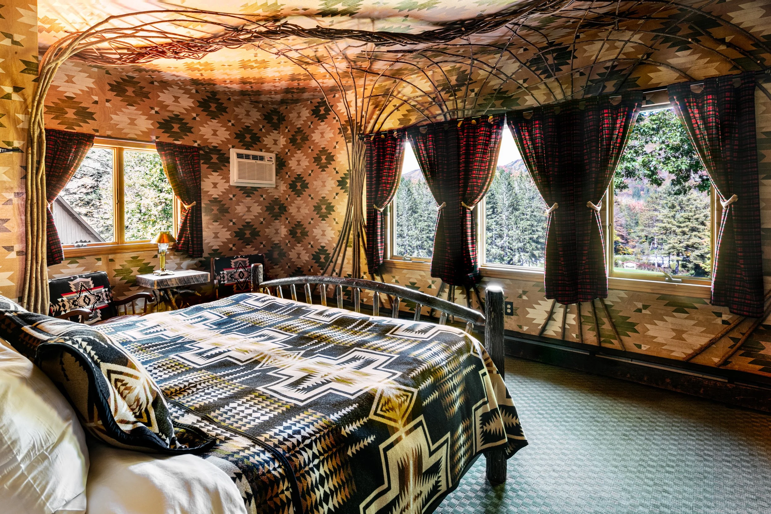 Lodge_bedrooms-13.jpg