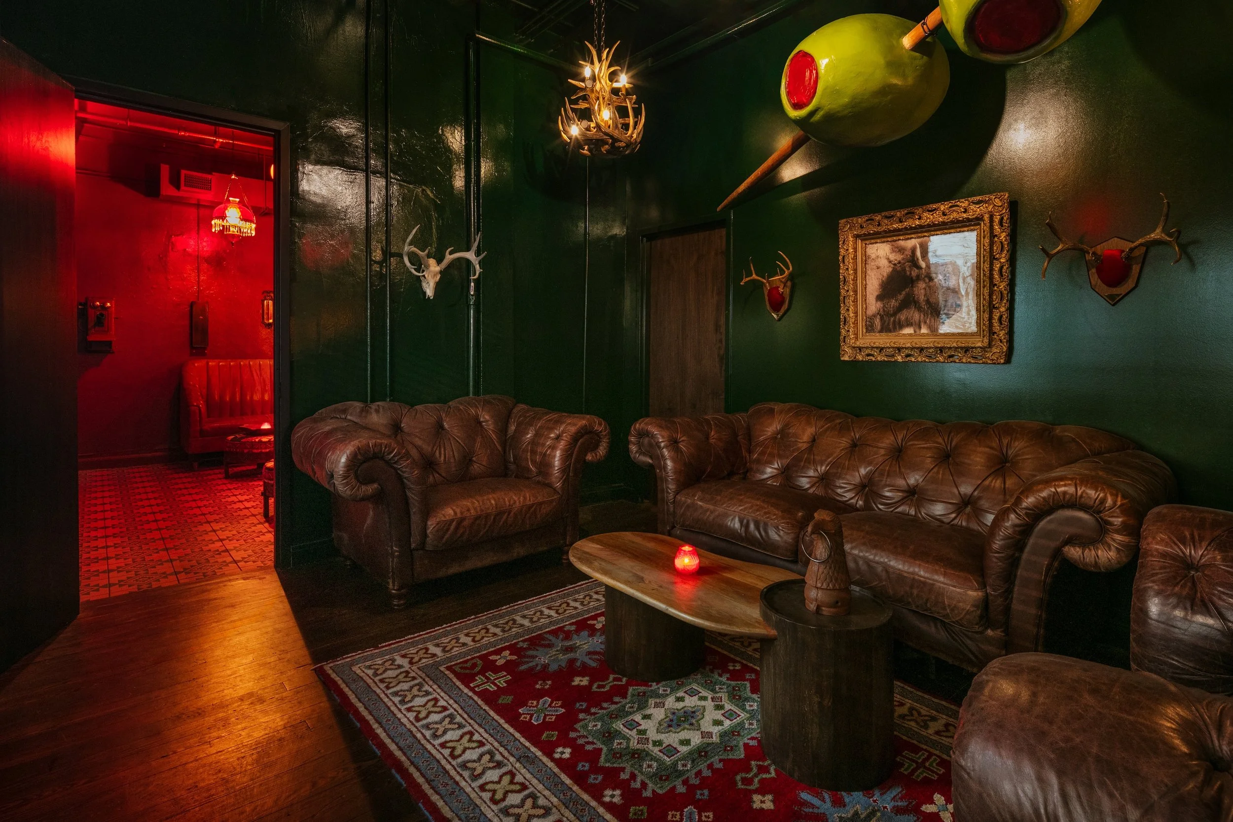 Armadillo_Lounge-4.jpg