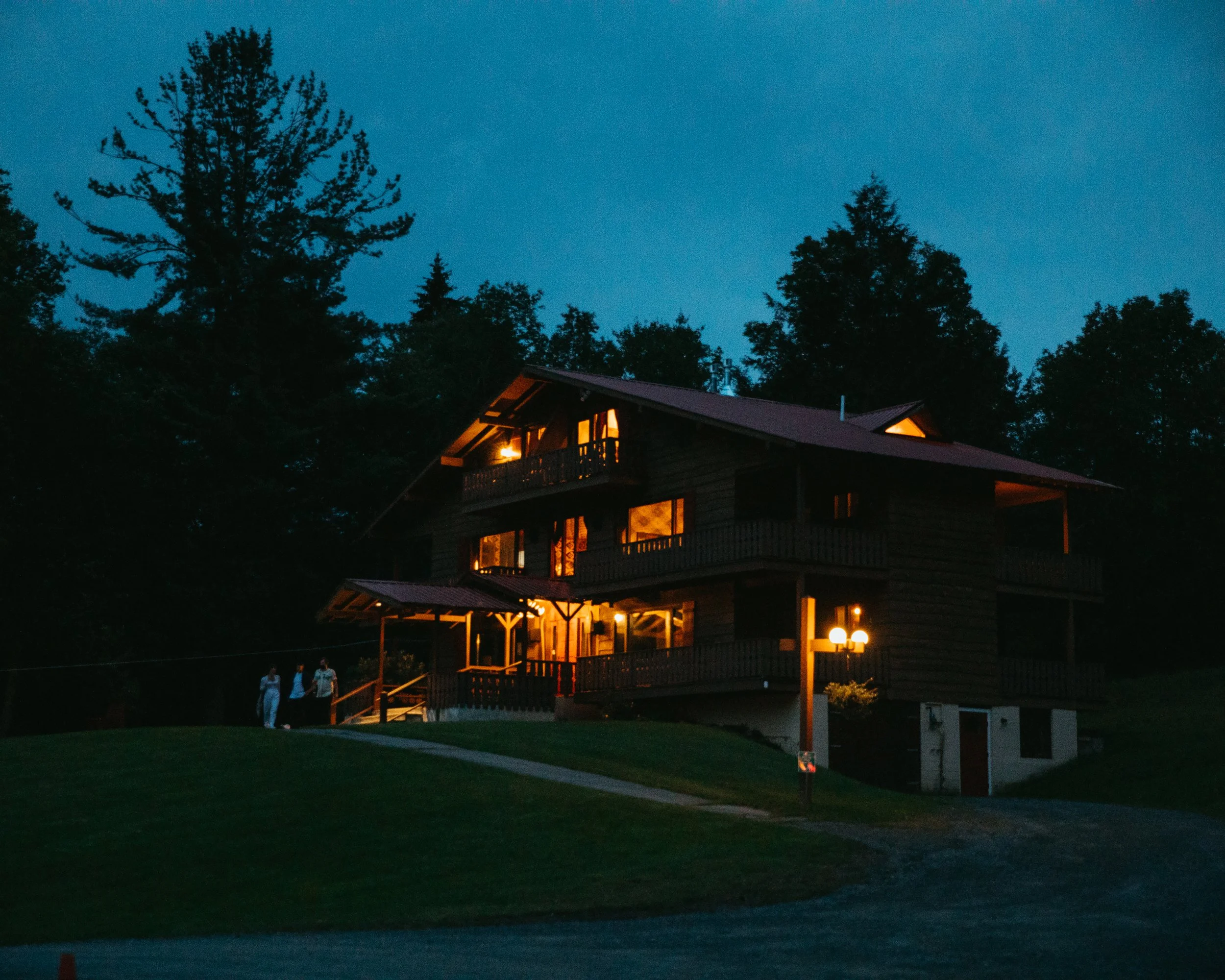210913_URBAN_COWBOY_LODGE_FOLKLORE_HOUSE-8020_WEB.jpg