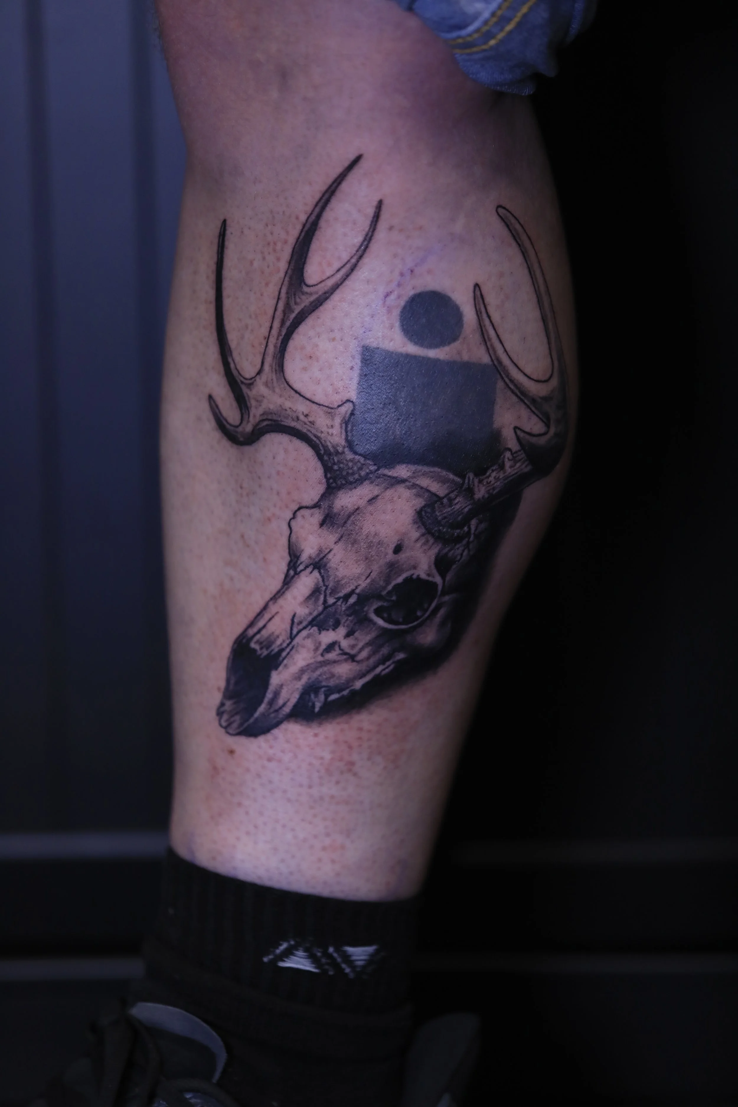 illustrative blackwork tattoo by Murrieta tattoo artist