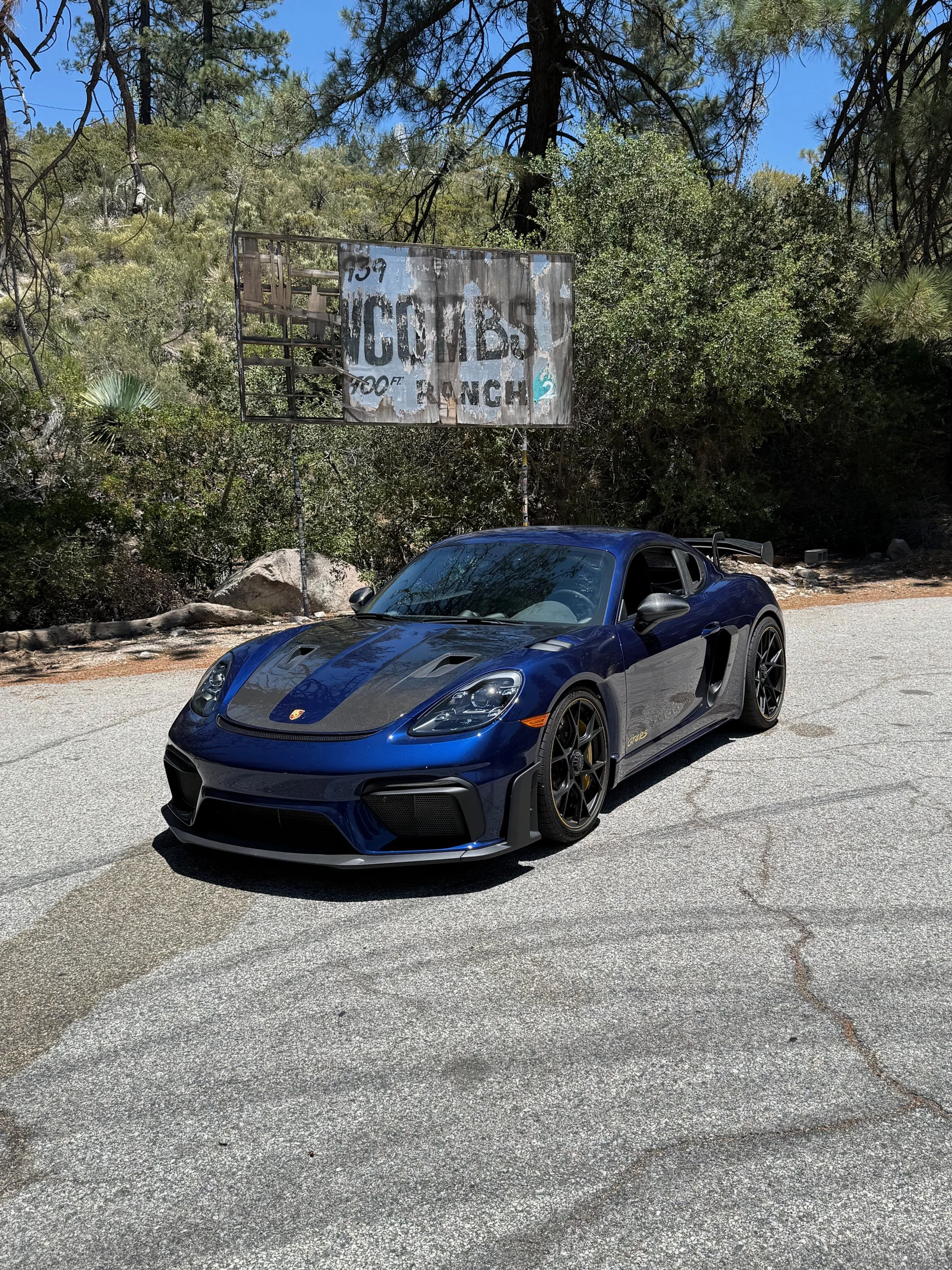 Porsche GT4 RS