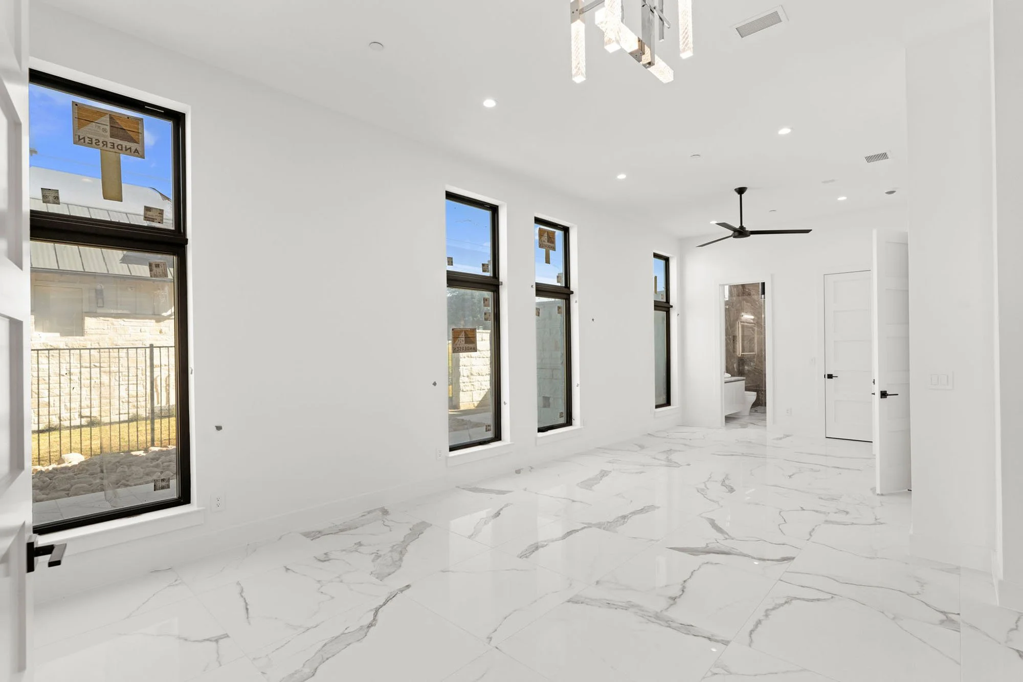 casasanta-custom-home-photo-100.jpg