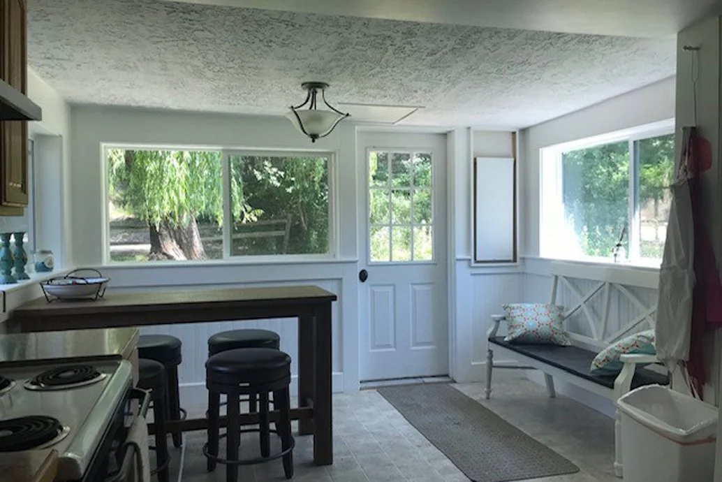 riverhouse kitchen_0.jpg