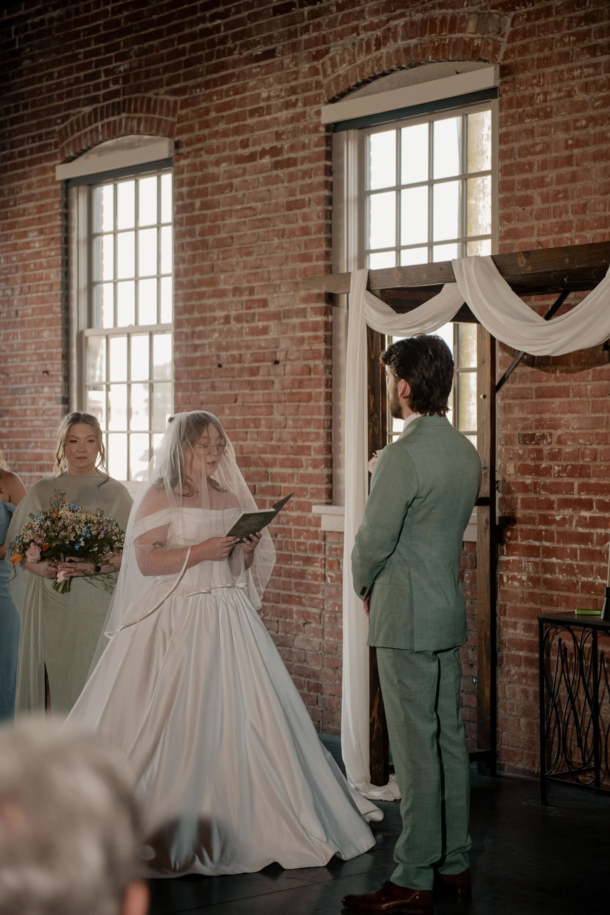 the-davis-event-space-spring-wedding-gallery-0820.jpg