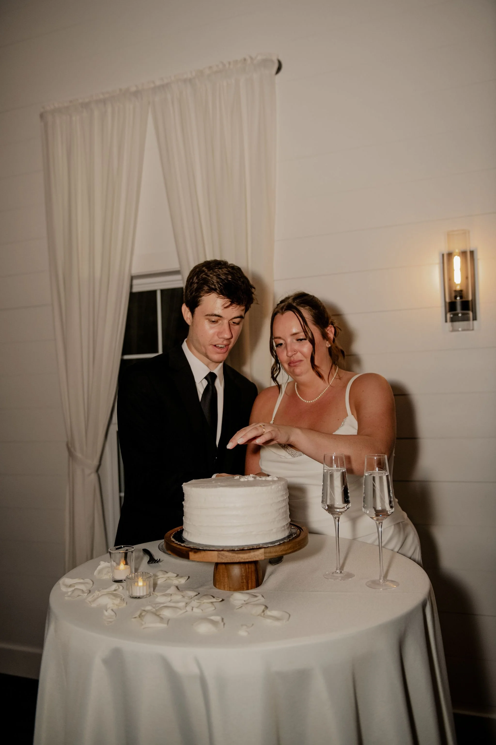 farm-at-wooden-springs-fall-wedding-gallery-1571.jpg