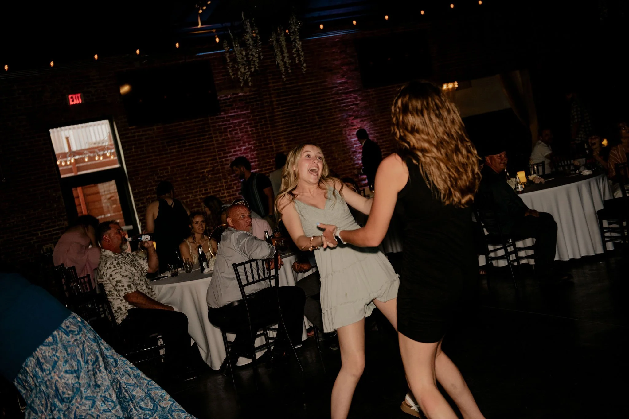 the-davis-event-space-spring-wedding-gallery-0975.jpg