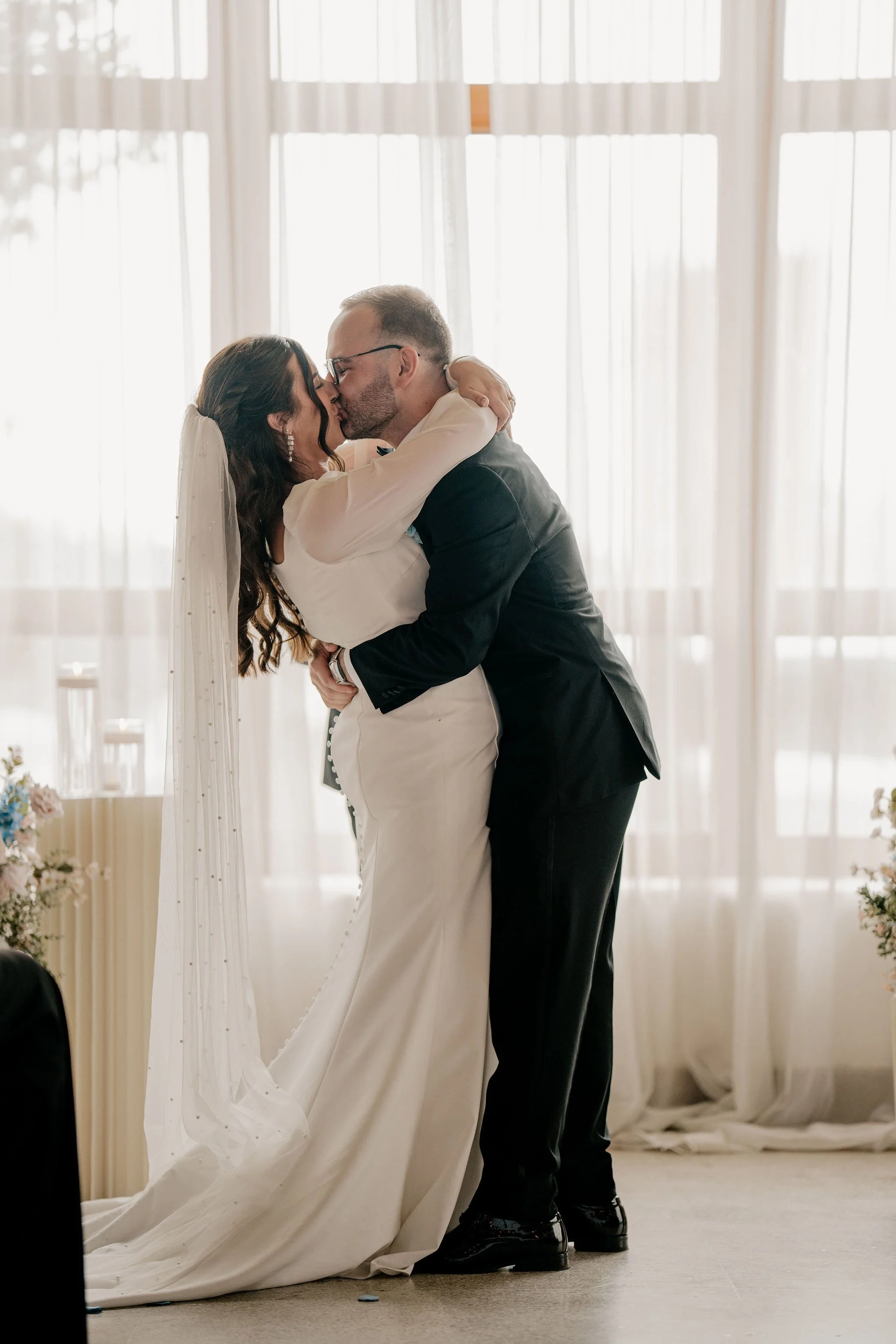 the-monarch-room-summer-kansas-city-wedding-6588.jpg