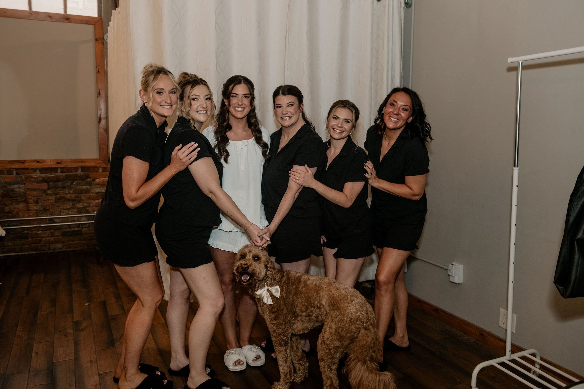 the-monarch-room-summer-kansas-city-wedding-0062.jpg