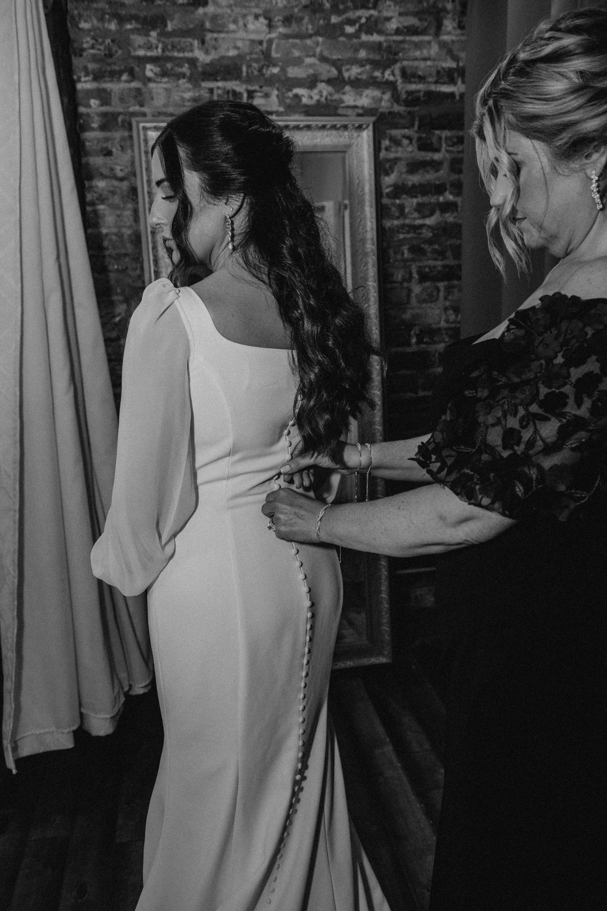 the-monarch-room-summer-kansas-city-wedding-0083-2.jpg