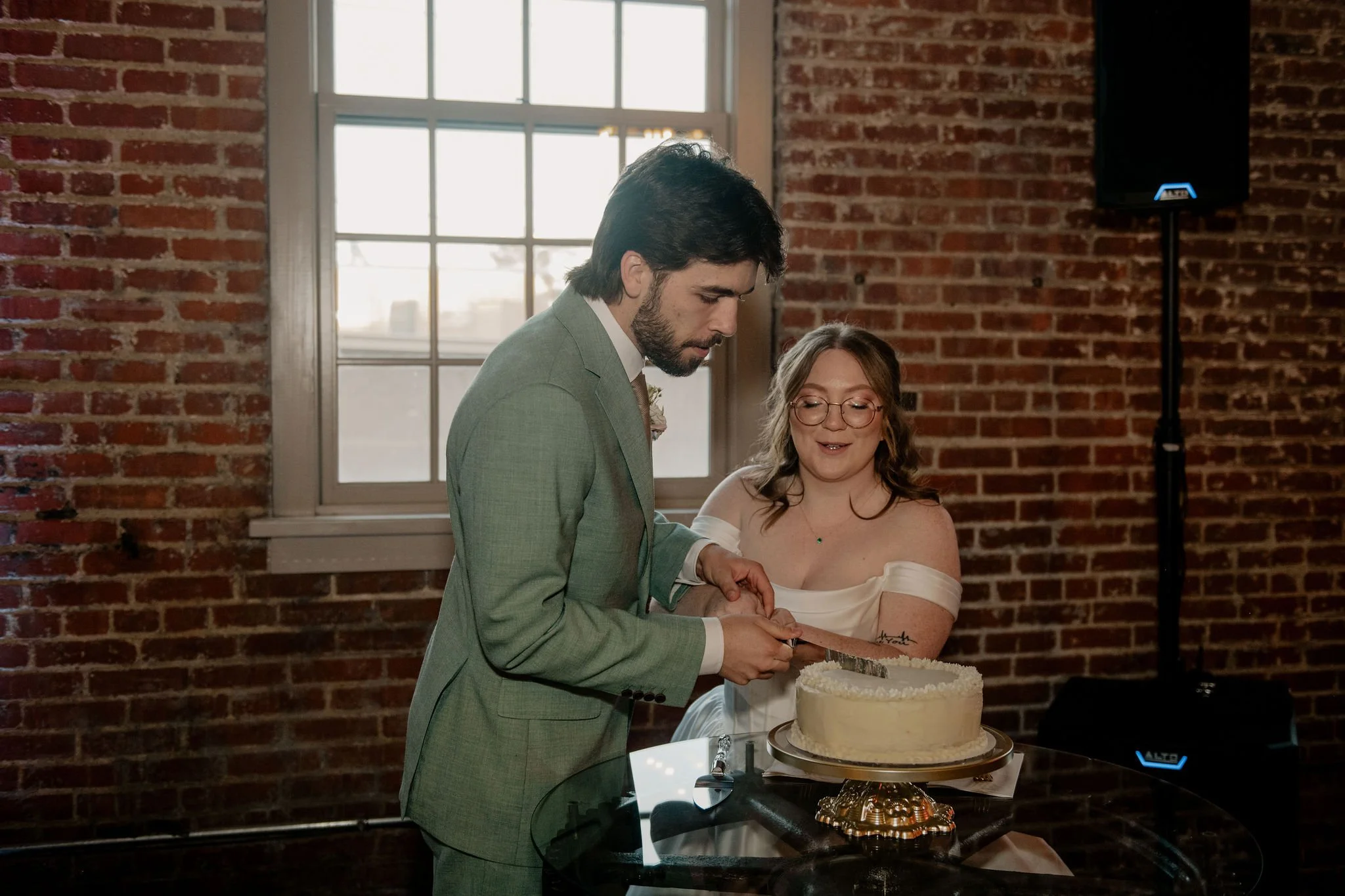 the-davis-event-space-spring-wedding-gallery-0957.jpg