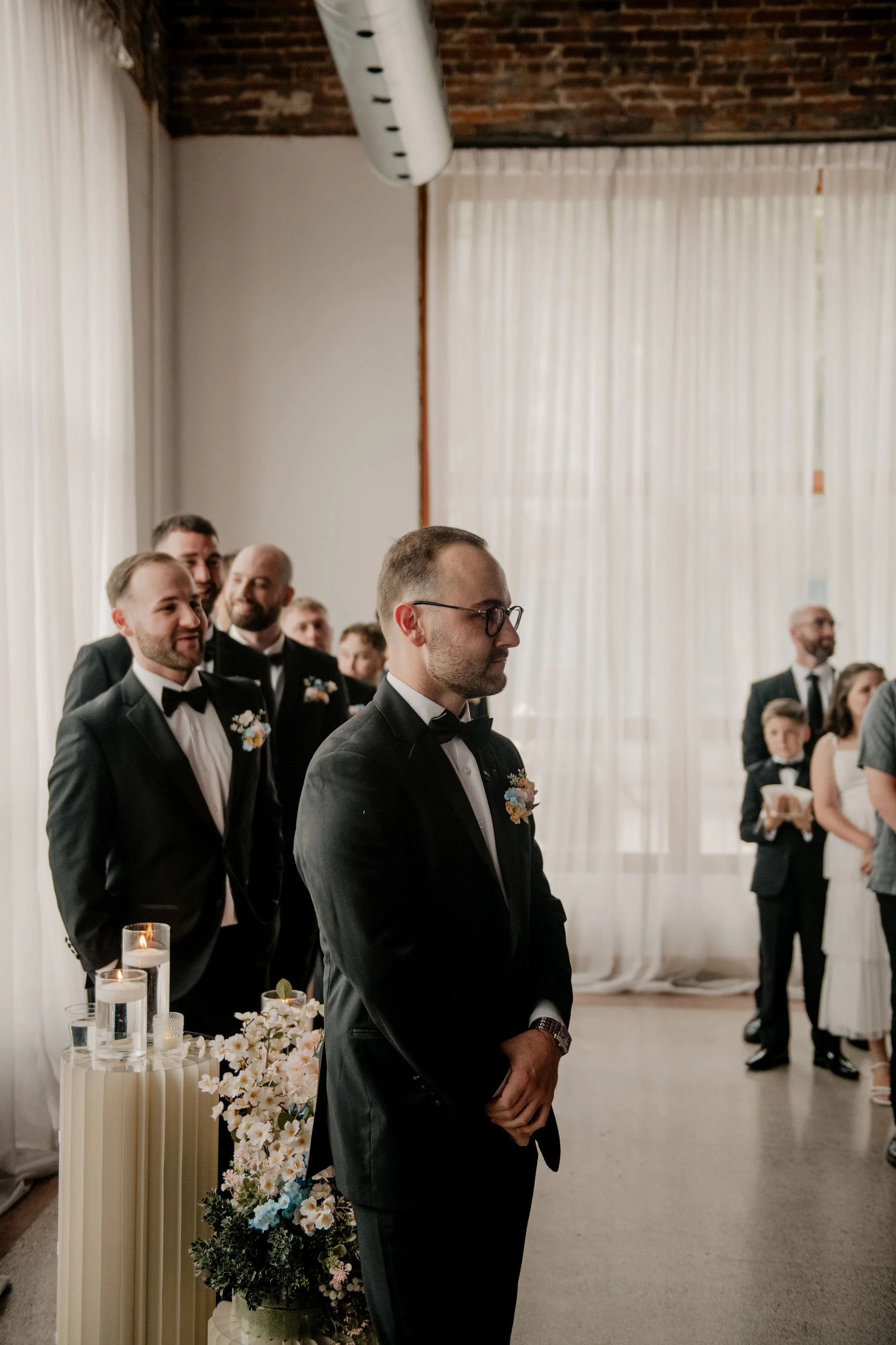 the-monarch-room-summer-kansas-city-wedding-0986.jpg