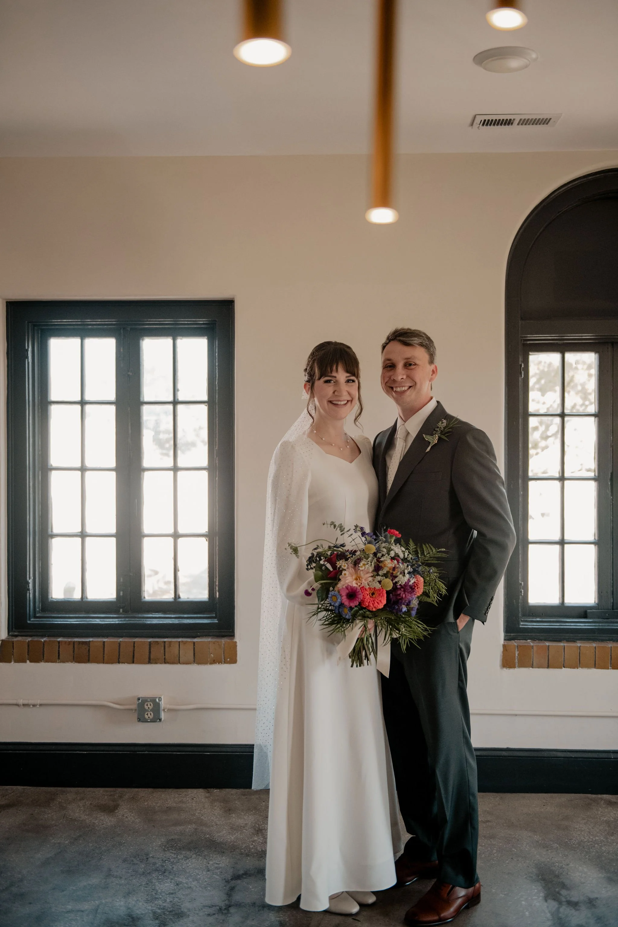 firehouse-kc-fall-wedding-gallery-0564.jpg