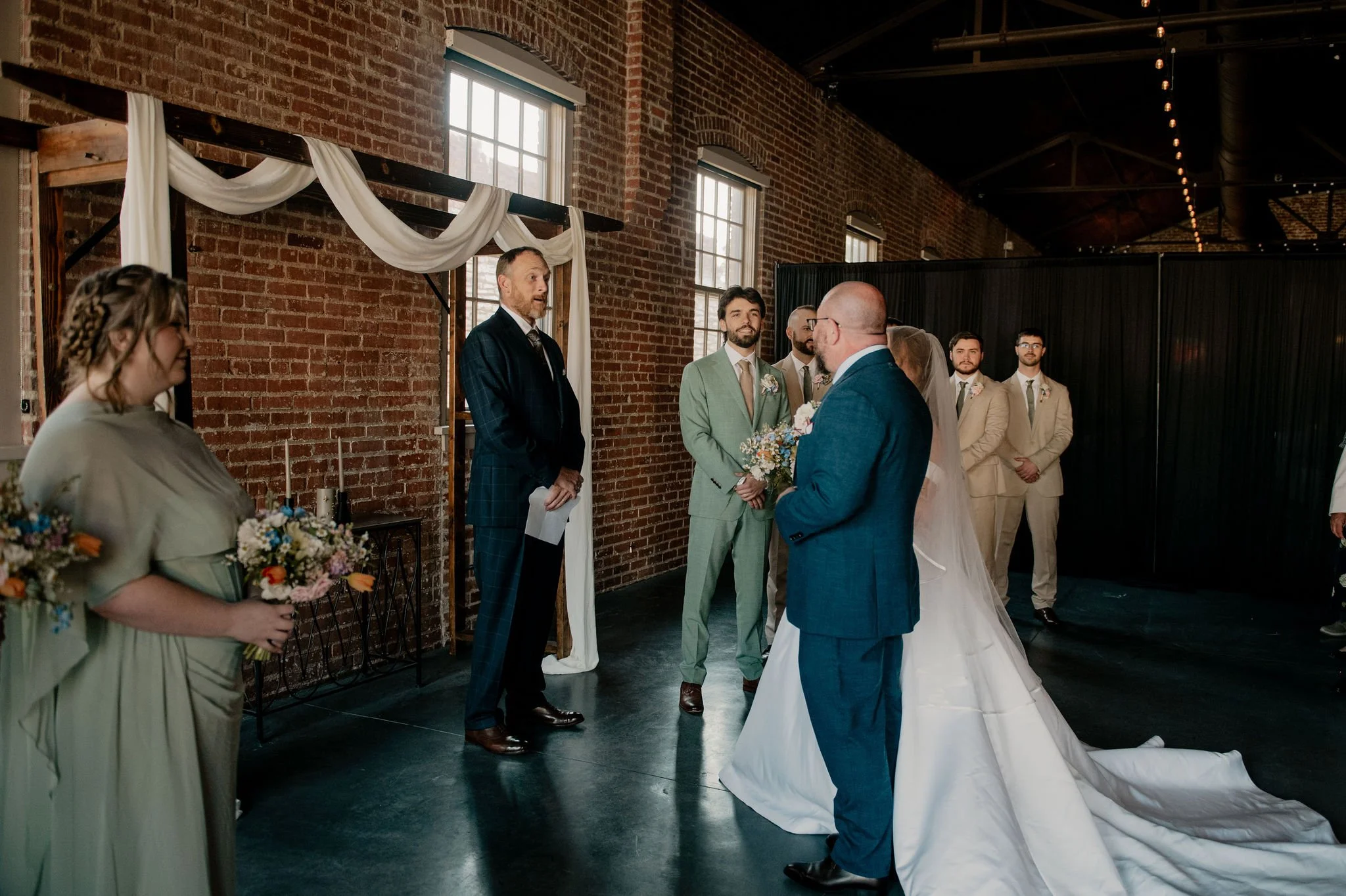 the-davis-event-space-spring-wedding-gallery-0793.jpg
