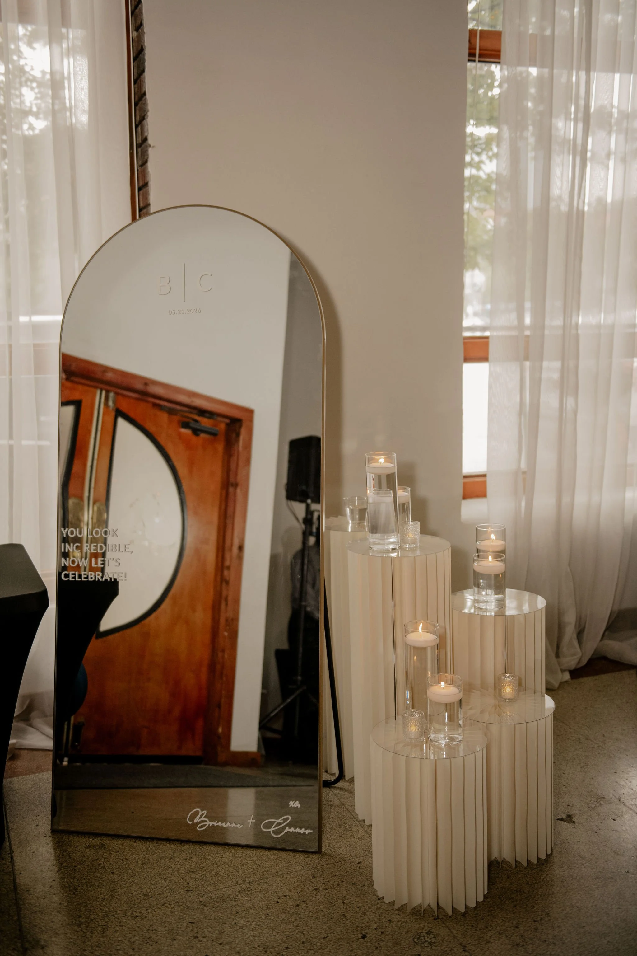the-monarch-room-summer-kansas-city-wedding-1116.jpg
