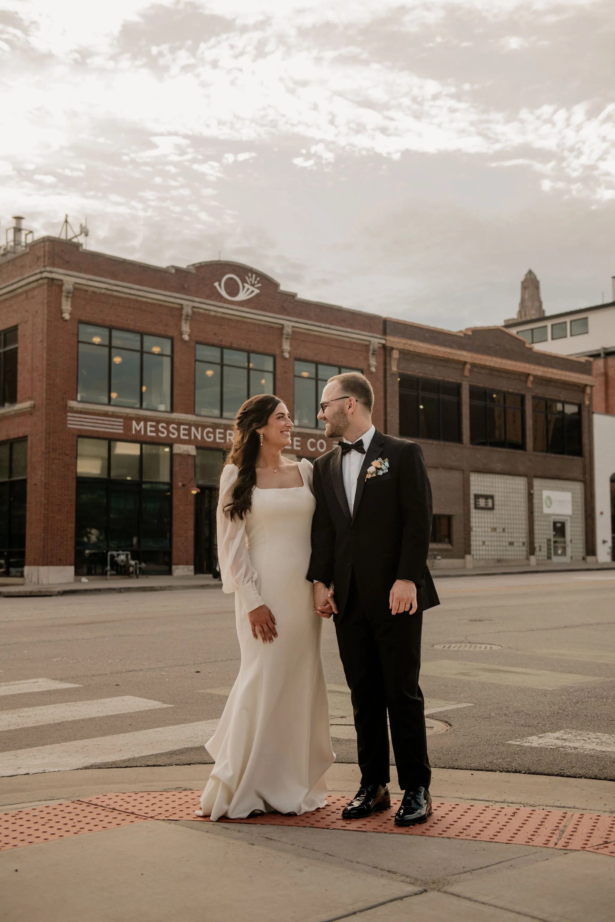 the-monarch-room-summer-kansas-city-wedding-1437.jpg