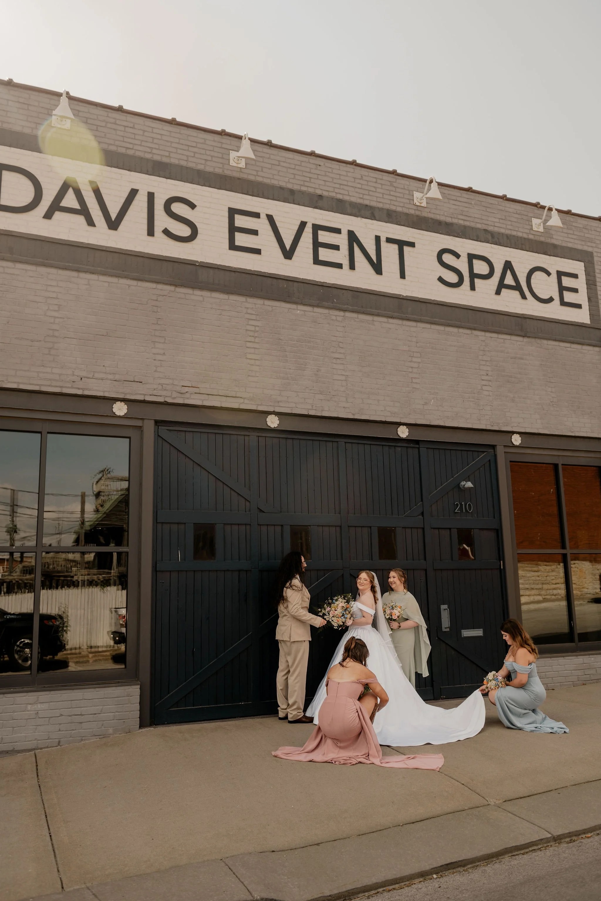 the-davis-event-space-spring-wedding-gallery-0529.jpg