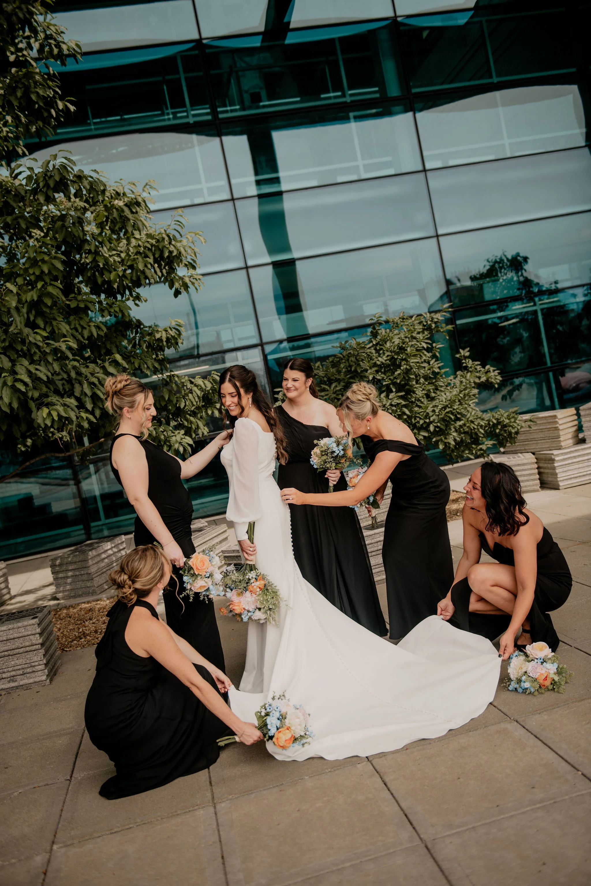 the-monarch-room-summer-kansas-city-wedding-0571.jpg
