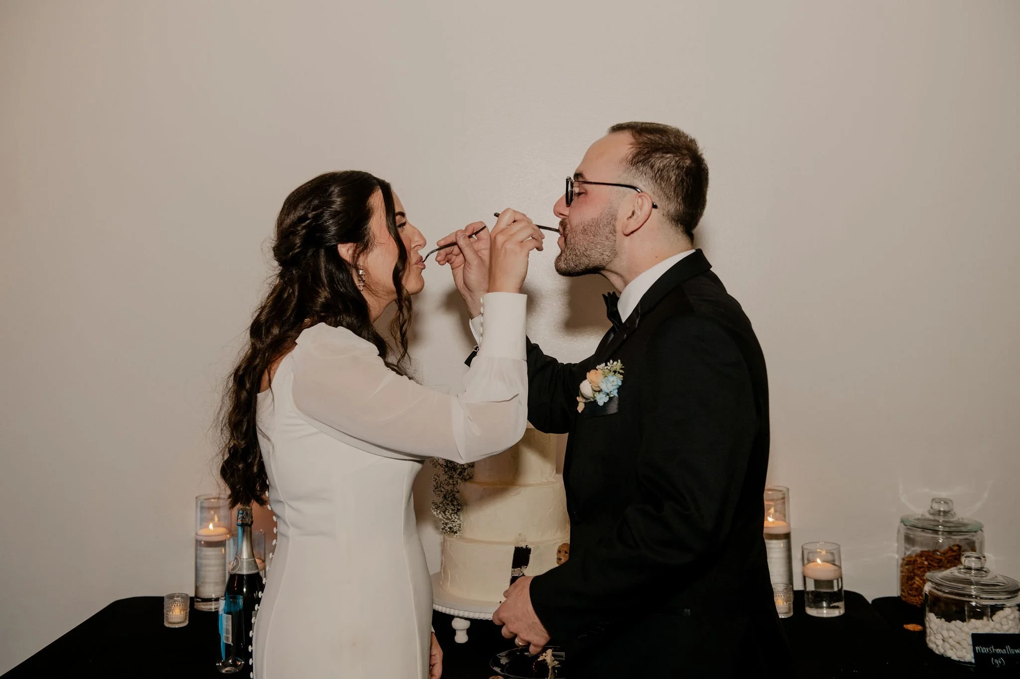 the-monarch-room-summer-kansas-city-wedding-1247.jpg