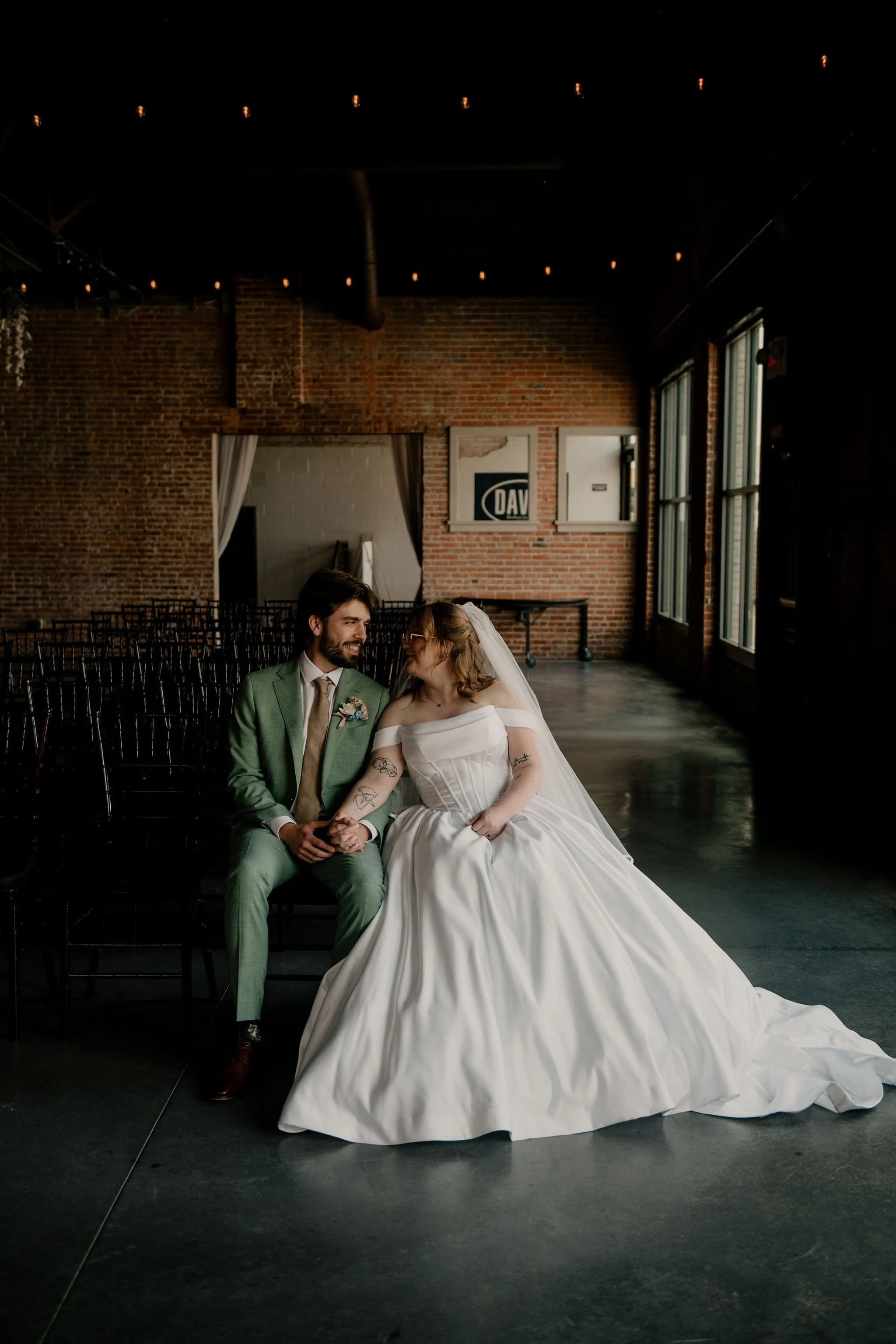 the-davis-event-space-spring-wedding-gallery-0280.jpg