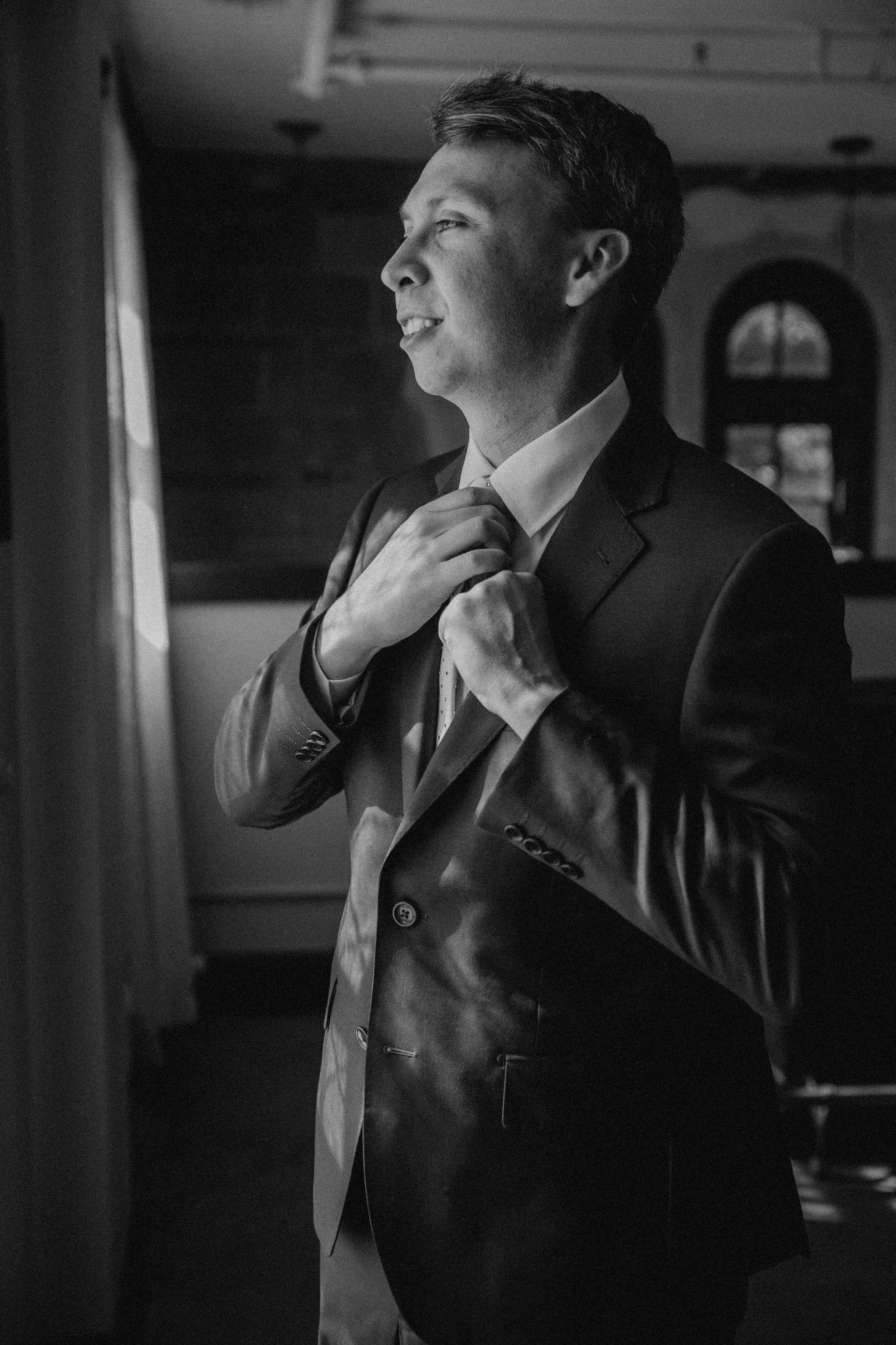 firehouse-kc-fall-wedding-gallery-0086-2.jpg