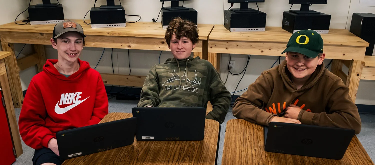 Student slideshow 1500 X 66036.jpg