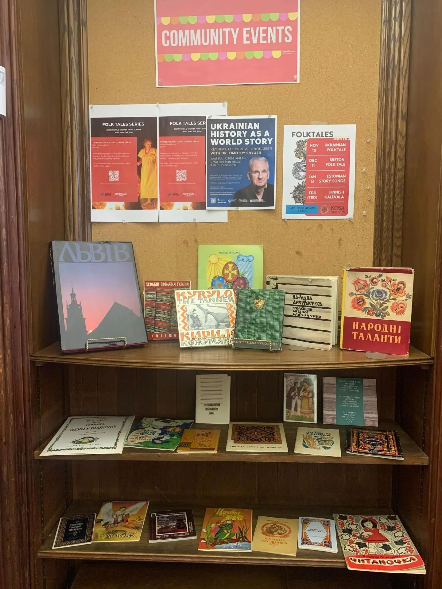 Ukrainian book nook at Hart House thanks to loans from the SVI Library!

@svi.toronto library has generously loaned some books to the Hart House Library to create this Ukrainian reading corner. Accessible to all, in conjunction with Kosa&rsquo;s on g