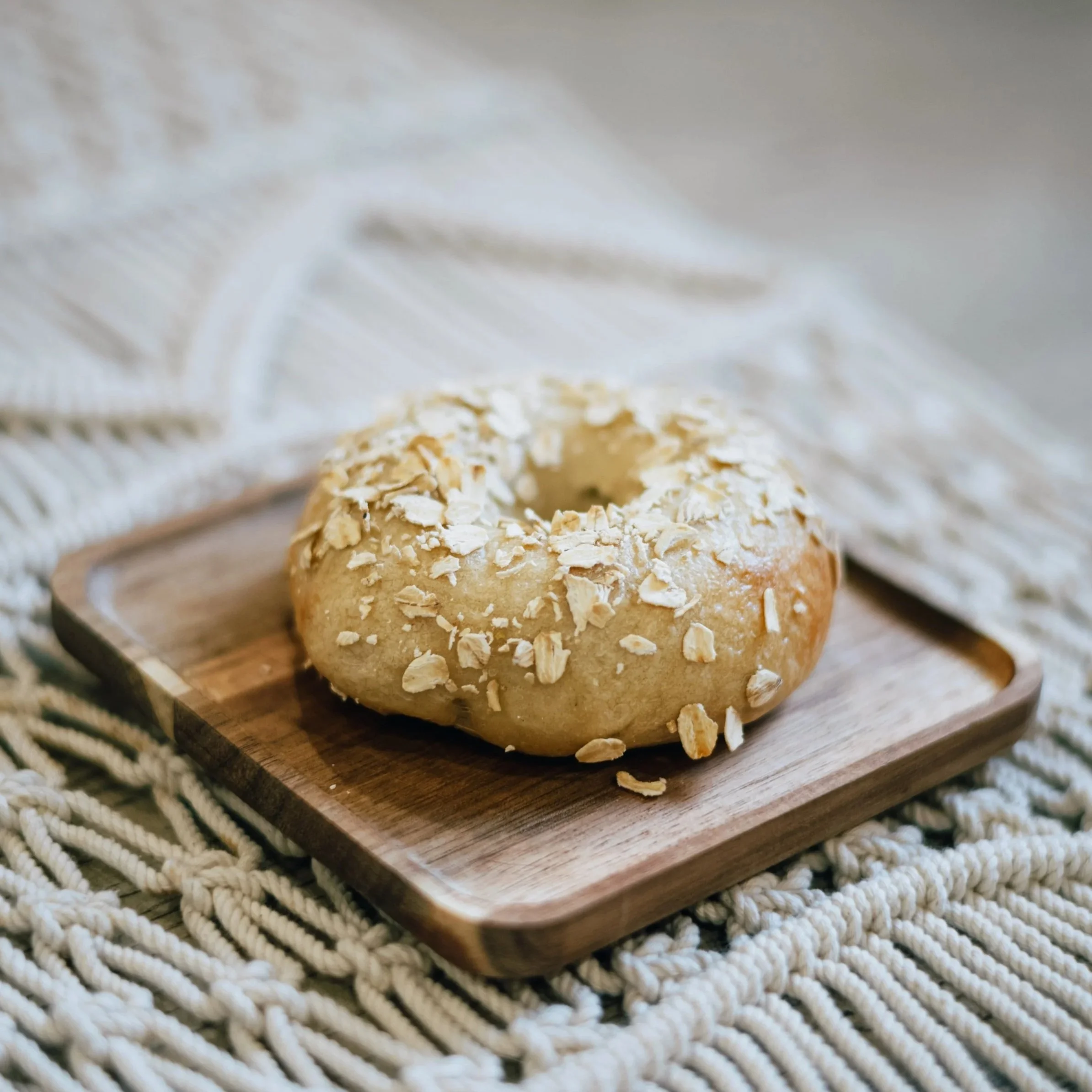 Honey Oat Bagels (6 Count)