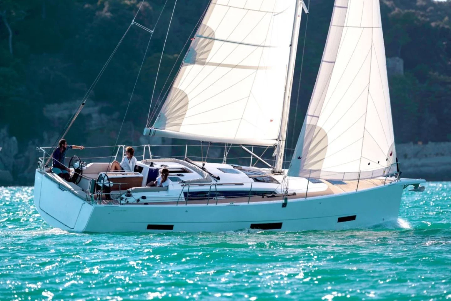 Dufour 390 GL | 2023 | Sailboat Charter Nassau, Bahamas