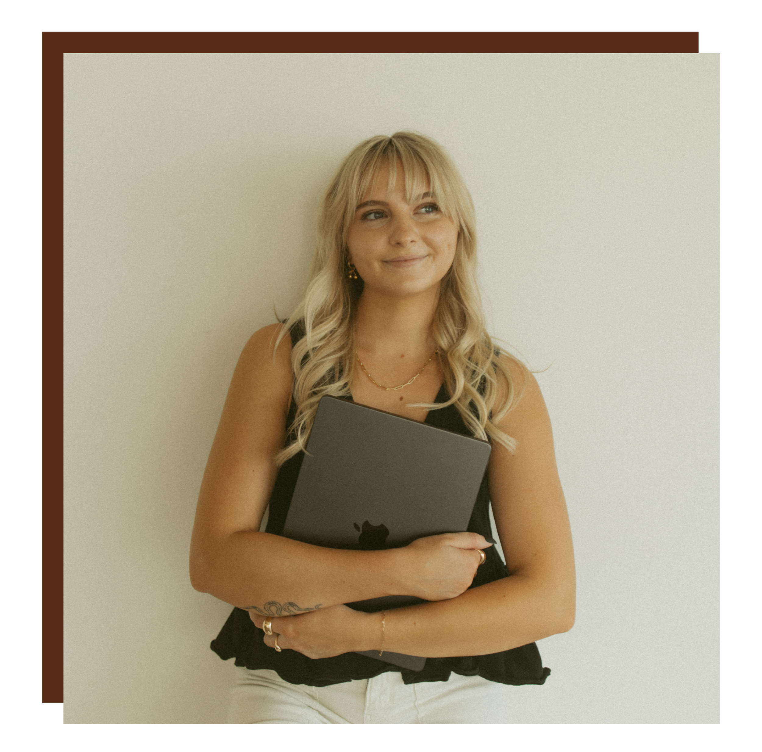 braya hobson at pink tiger creative brand and website design studio based in Las Vegas, Nevada. Custom branding and squarespace website design.