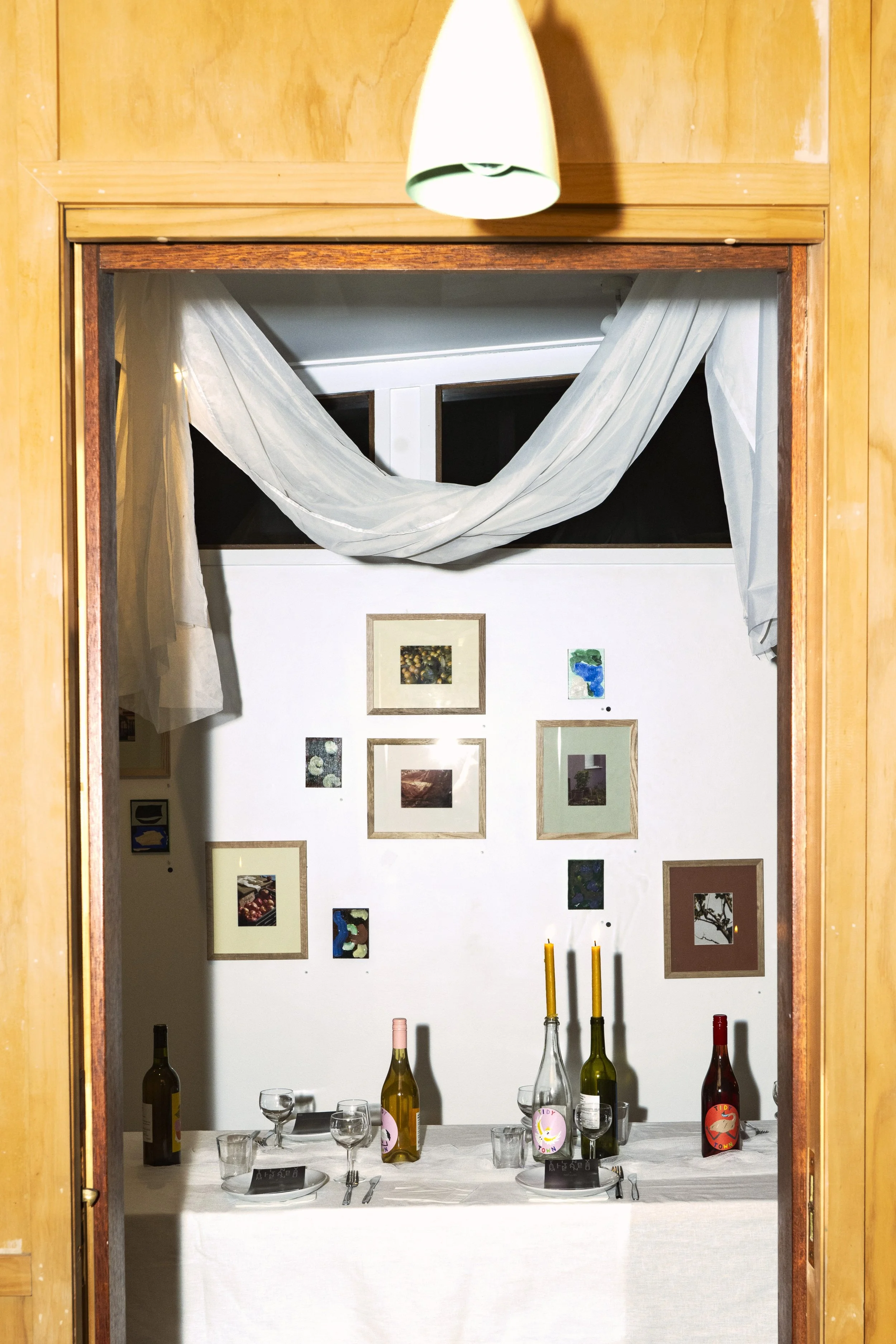 Side Gallery X Tidy Town Wine X Frances Caro & Rhianna Phillips