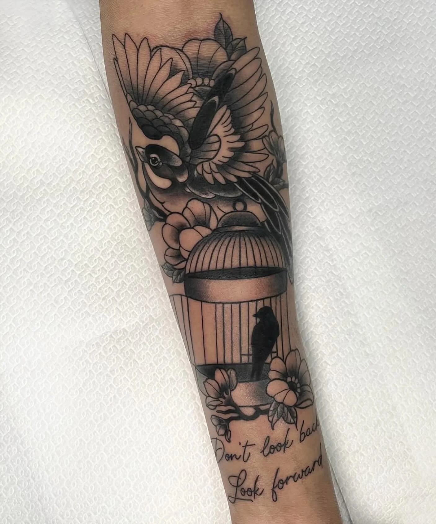 &bull; BIRDCAGE &bull; done @countyourblessings.tattoo I&rsquo;m available there on Thursday 🖤 DM to book or contact the shop 💌 Booking @cobragoldtattoo are always open! #tattoo #neotrad #neotraditional #neotradtattoo #neotraditionaltattoo #neotrad