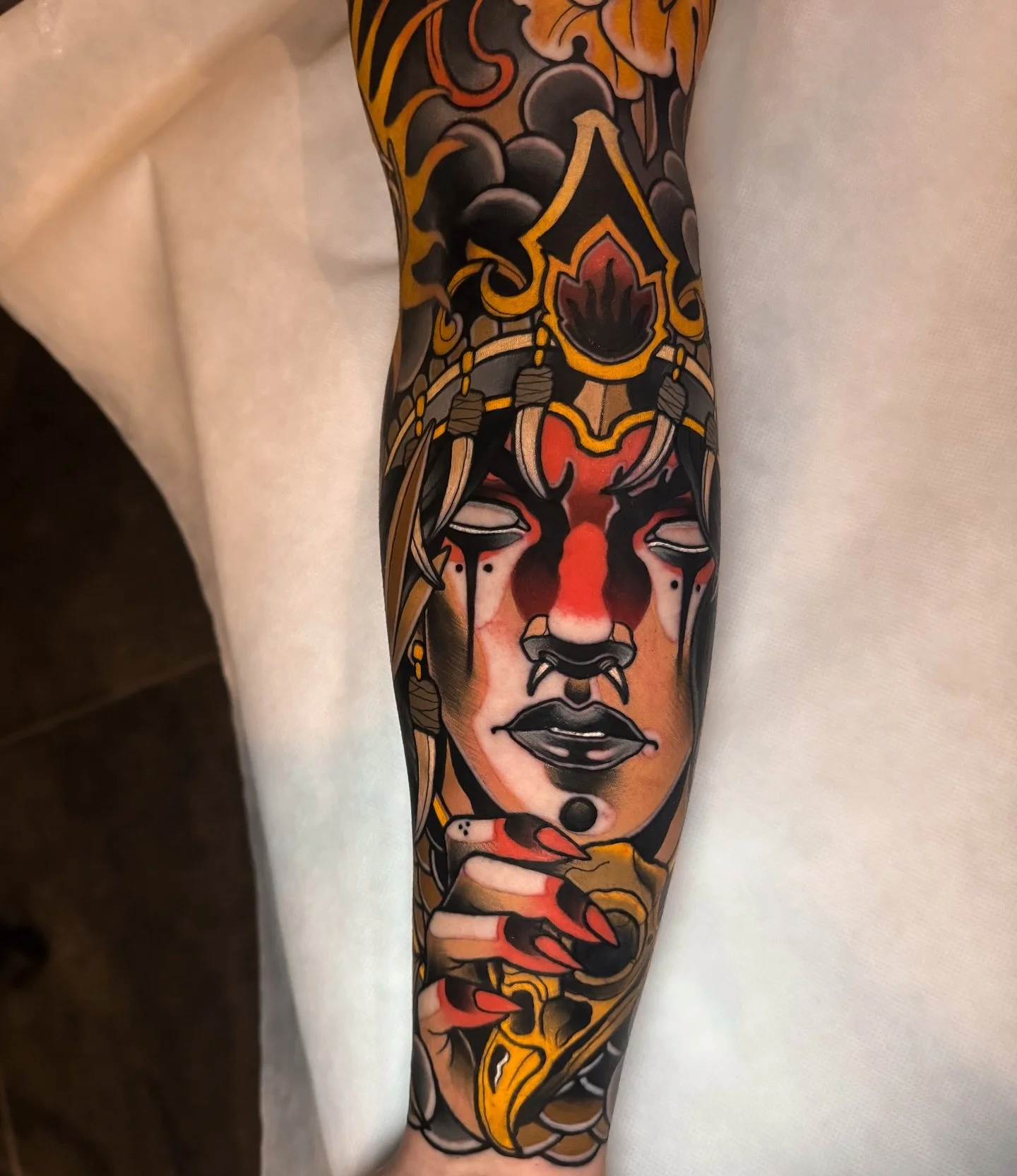 ❖ WARRIOR ❖

Day 1 on @canarifarceur  coming from Paris to get a full sleeve in 1 month 💀 stay tuned for day 2 tomorrow ! ❤️

Want your own sleeve? Book now through DM 🫶🏼

Done at @cobragoldtattoo using @vladbladirons @killerinktattoo @emalla.offi