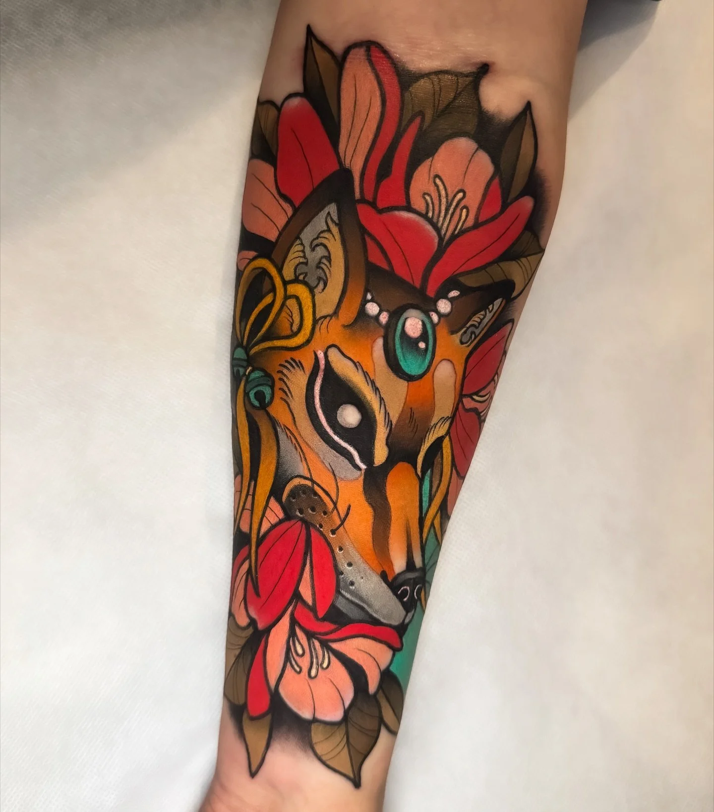 ❖ FOX ❖

Fixup I did some time ago ! Swipe to see before 😁 loved doing this project ! Thanks @mightysylvie  for the trust once again 🙏🏽😁

Done at @cobragoldtattoo using @vladbladirons @killerinktattoo @emalla.official @skin_master_ink 

#vladblad