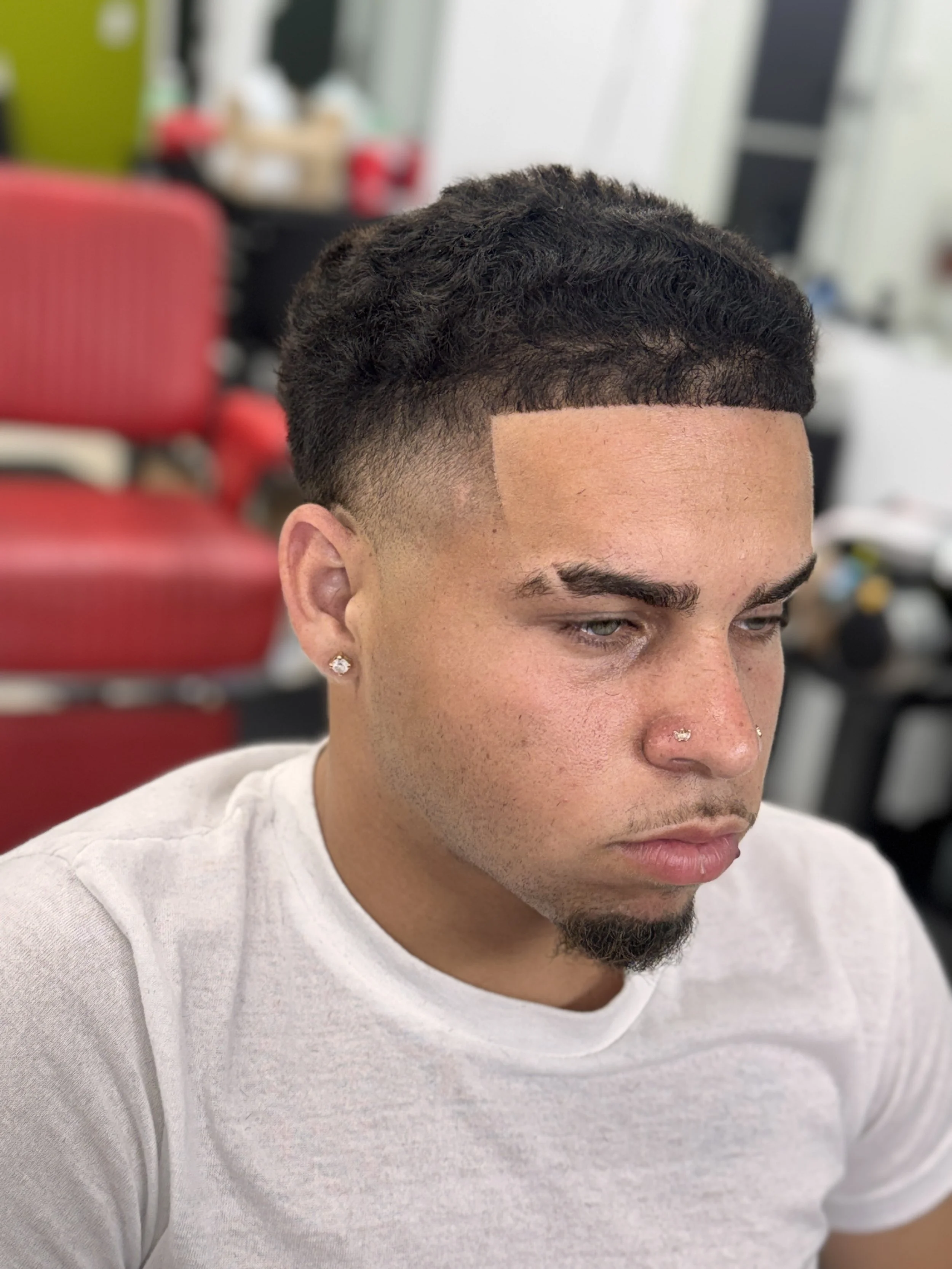 Detailed men’s haircut