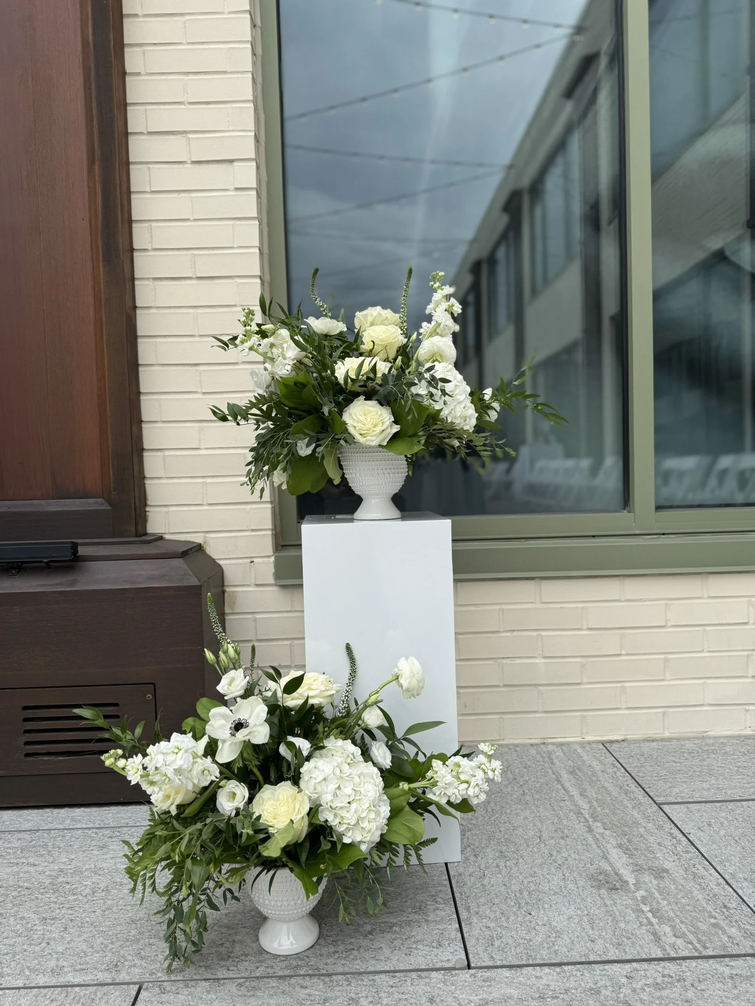 Pedistal wedding Arrangements.JPEG