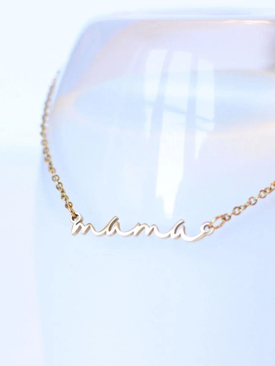 mamascript_gold2.jpeg