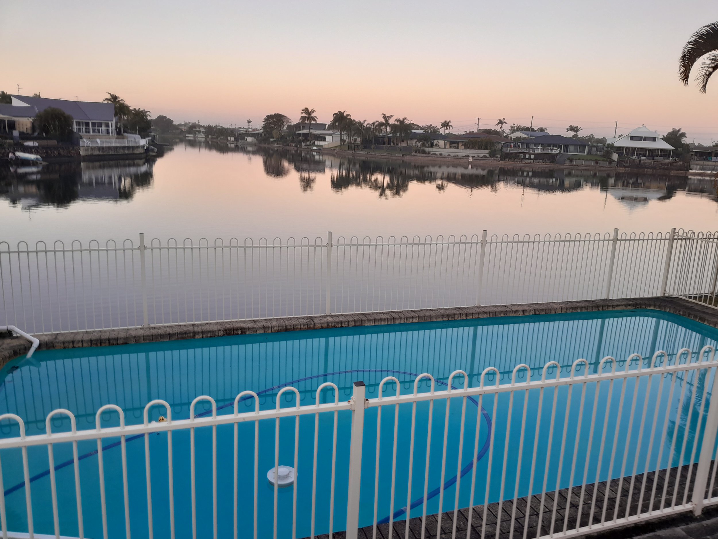 Vinyl Pool Repairs Wurtulla