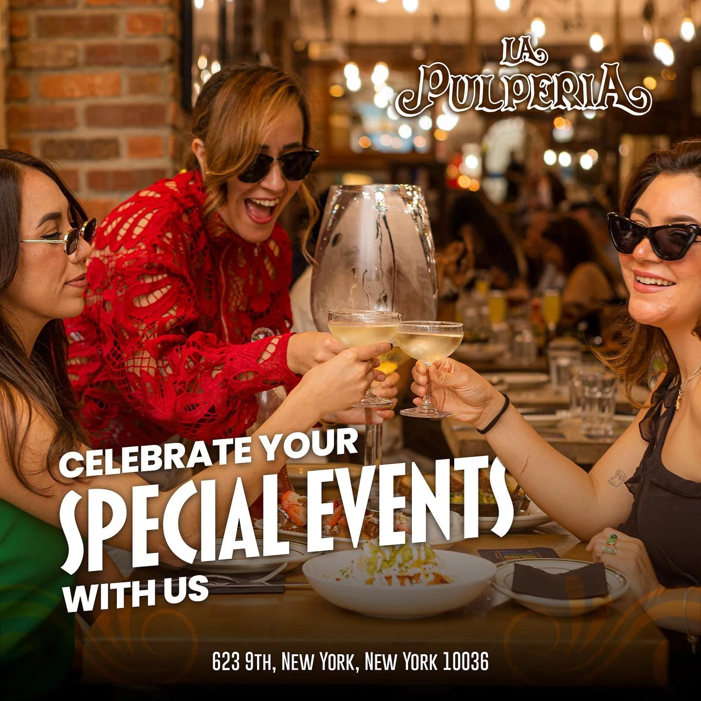 Happy Holidays from all of us at Pulper&iacute;a! 🎄✨ Celebrate the season by dining at your favorite restaurant and enjoying delicious drinks with family and friends. Let&rsquo;s make this festive time even more special&mdash;see you soon! 🍹🍽️❤️ 
