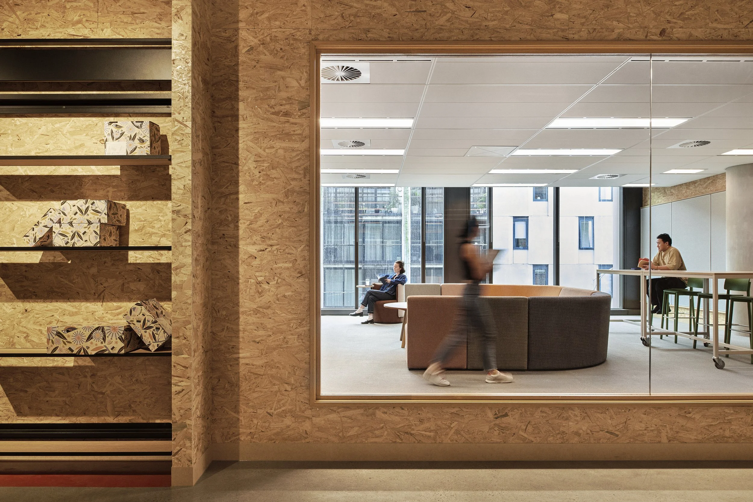 hassell_auspost_1070.jpg