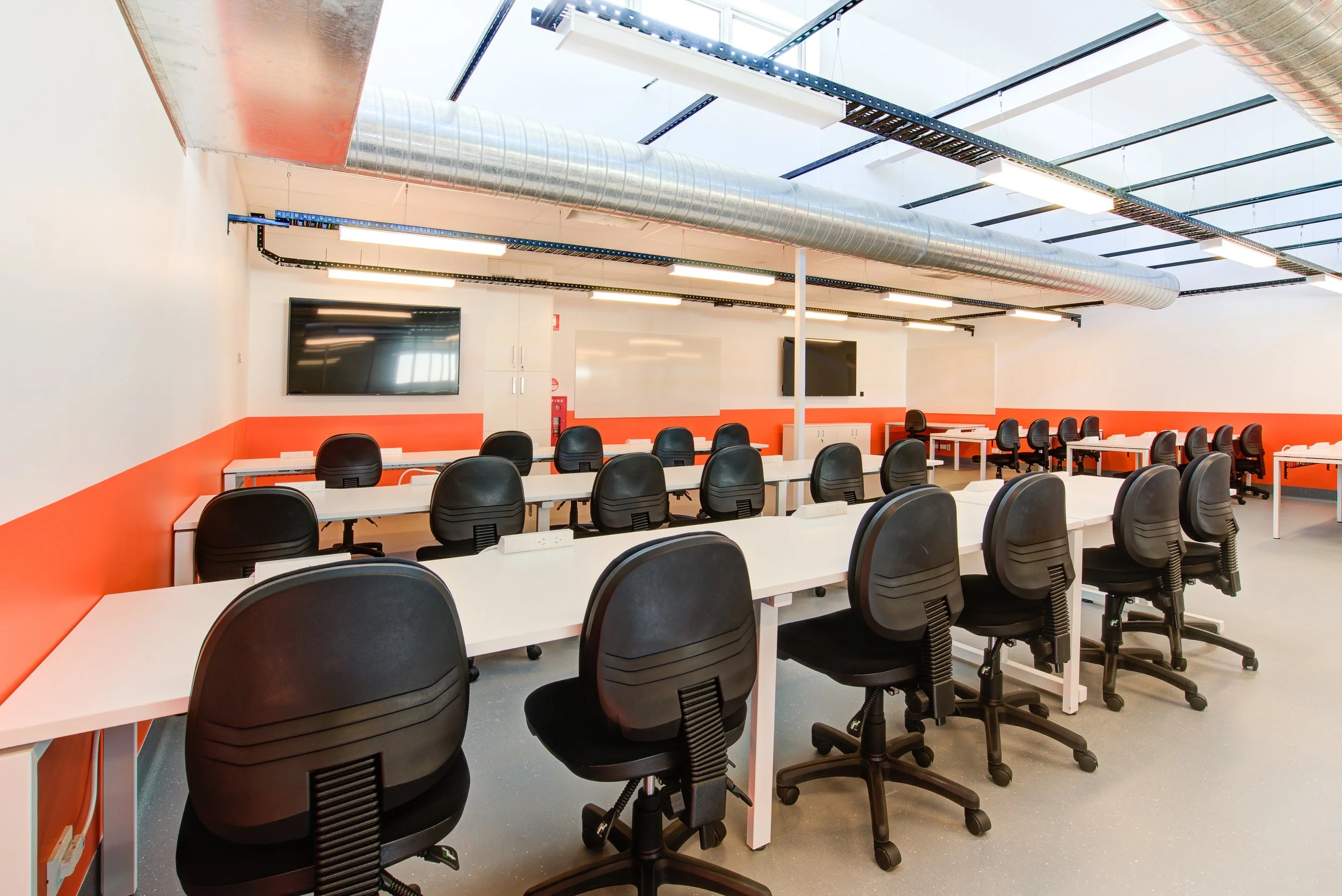Alex Hills TAFE Elec-26.jpg