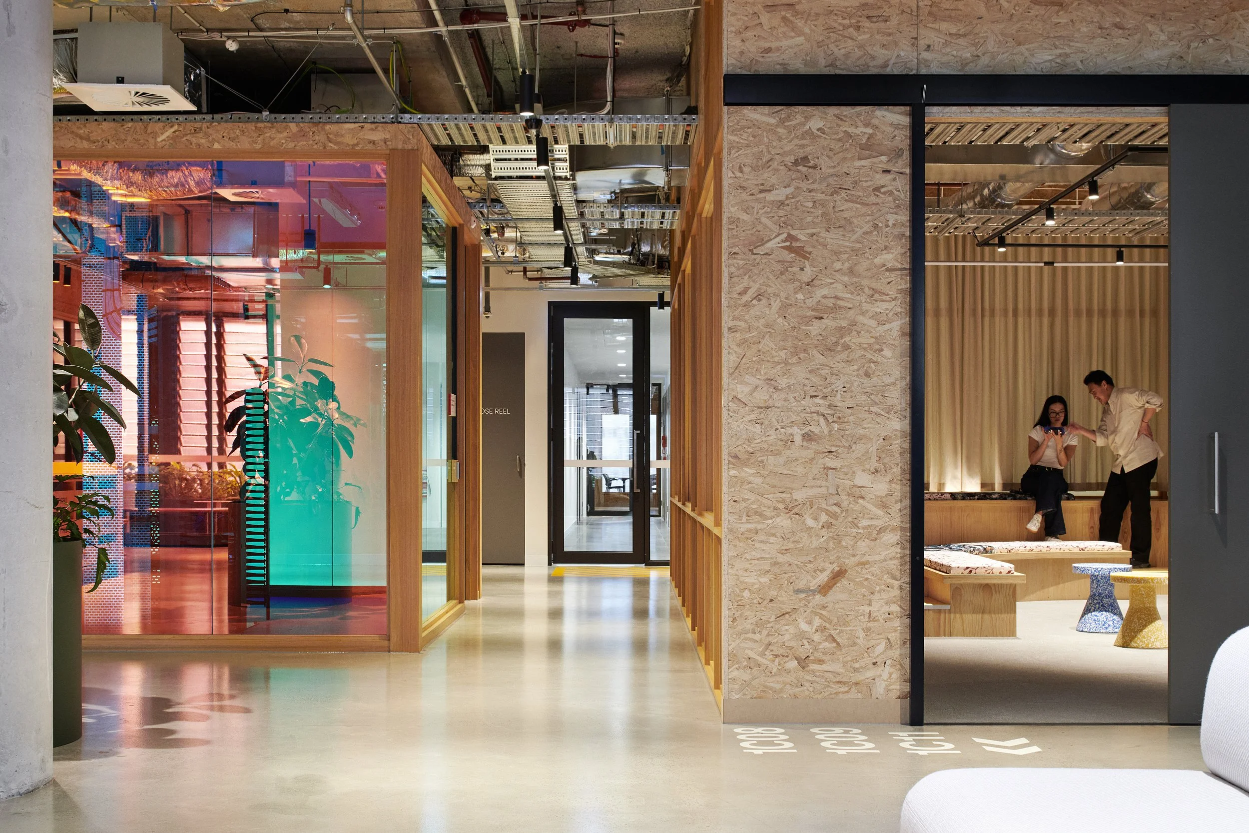 hassell_auspost_065.jpg