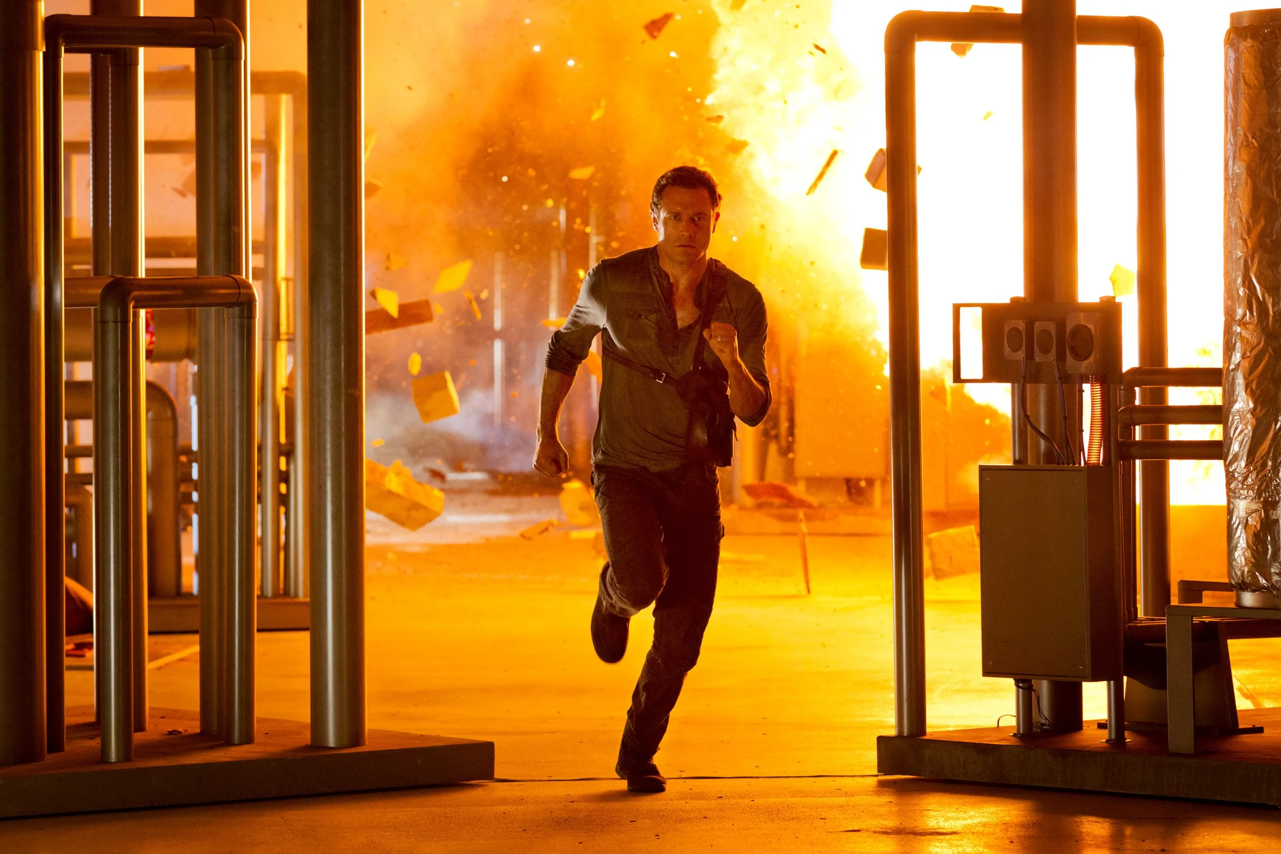 Terra Nova_Brook Rushton_002.jpg