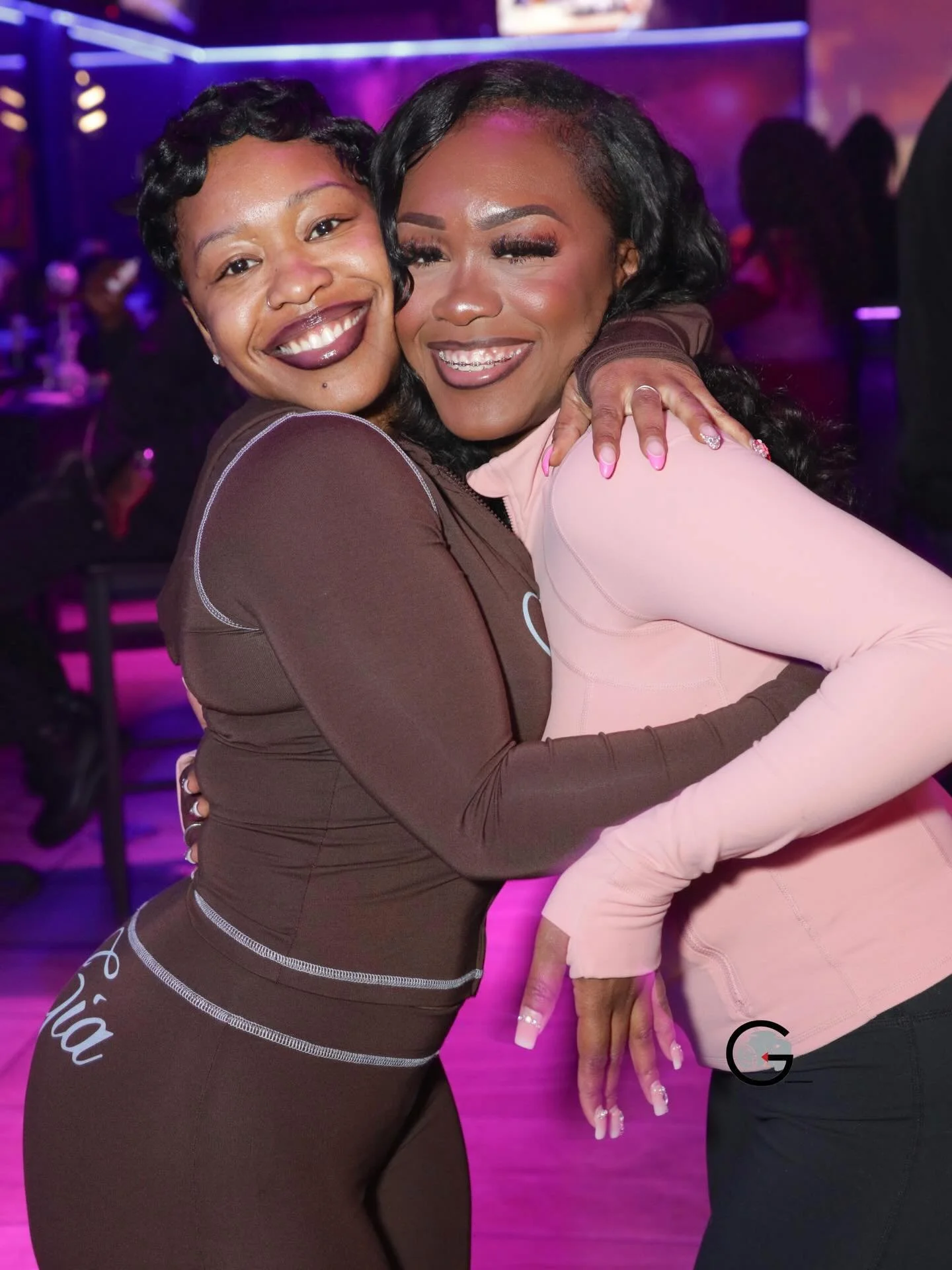 Don&rsquo;t miss a Friday @teranga.atl Join us for the best Friday night vibes in the city at $5 Fridays 🔥 

Enjoy the best vibes in the city, great food and delicious cocktails and our daily happy hour menu from 1PM-9PM $5 Lambchops, $1 Wings 🍗 $1