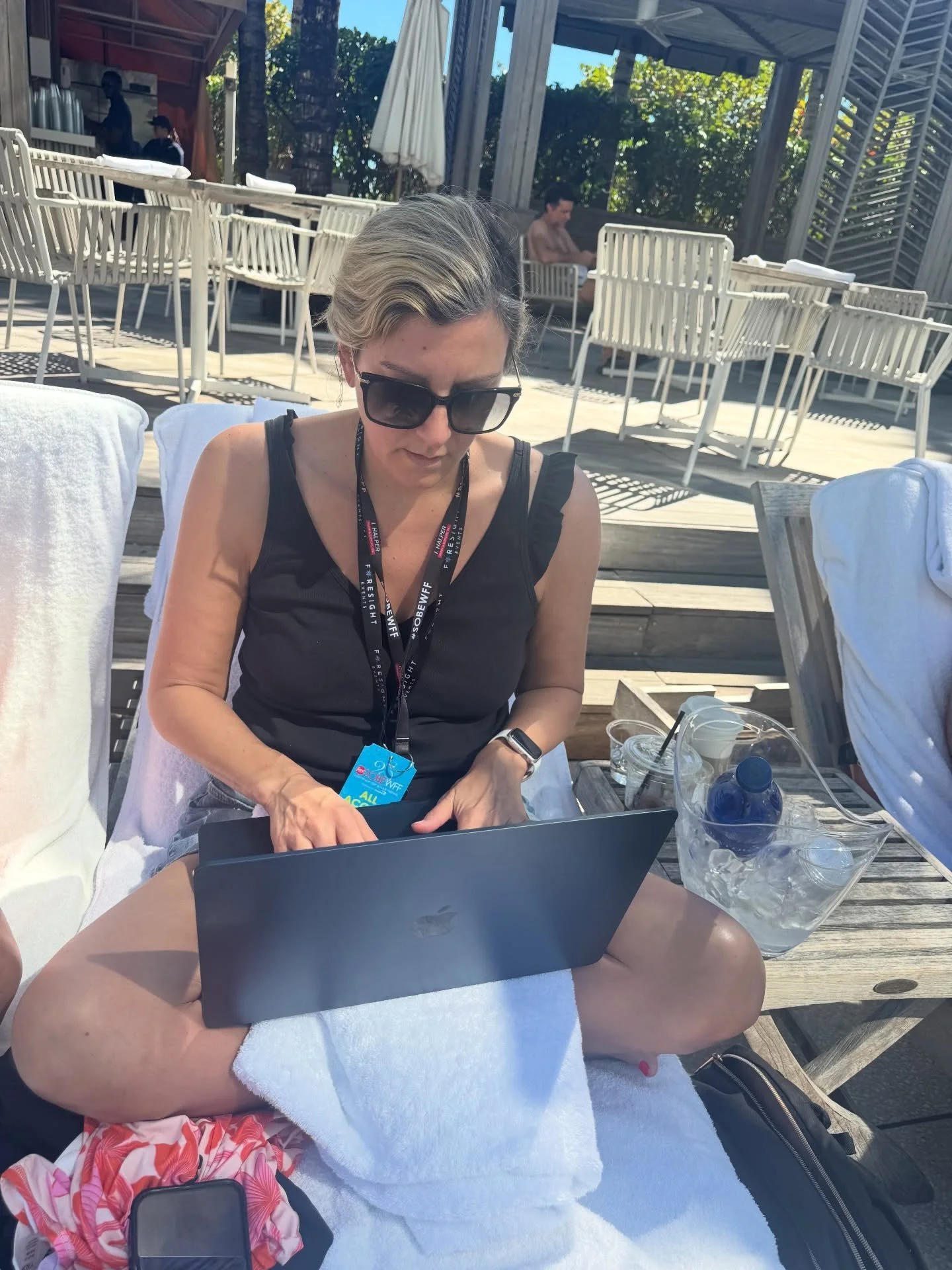 When blizzard delays equals poolside workdays (even when it&rsquo;s only 50 degrees out)! 🥶🌴