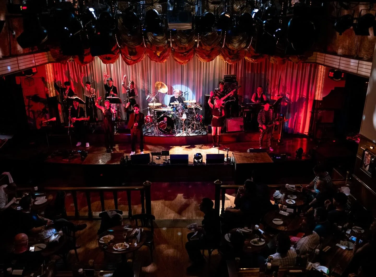 Ginza, Tokyo - A VIP event in the heart of Tokyo with a 10 piece band, good food, good drinks and A LOT of dancing 💃  #eventplanner #sydneyevents #partyplanner #liveband