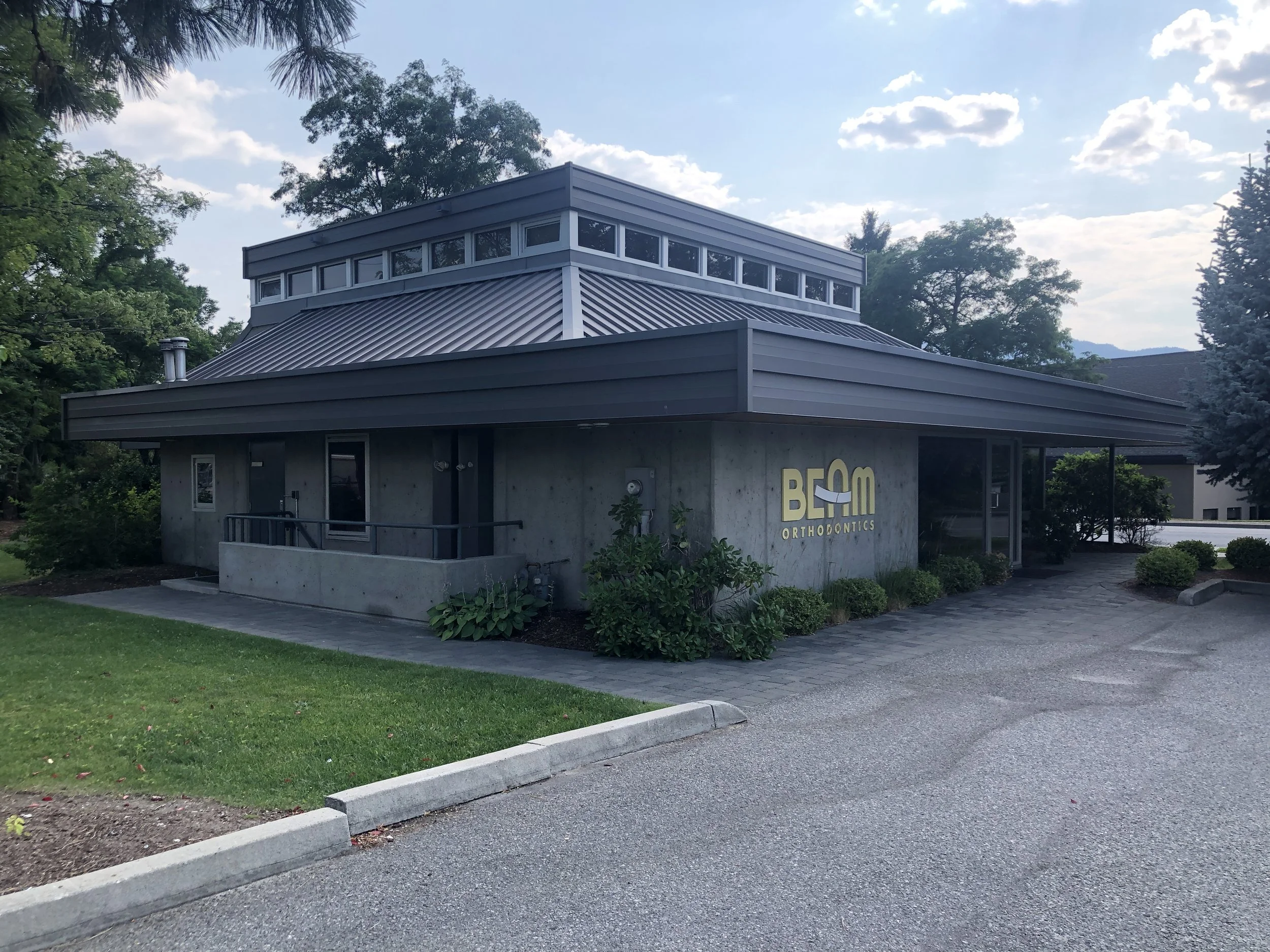 Medical office building appraisal at 1000 Main St, Penticton