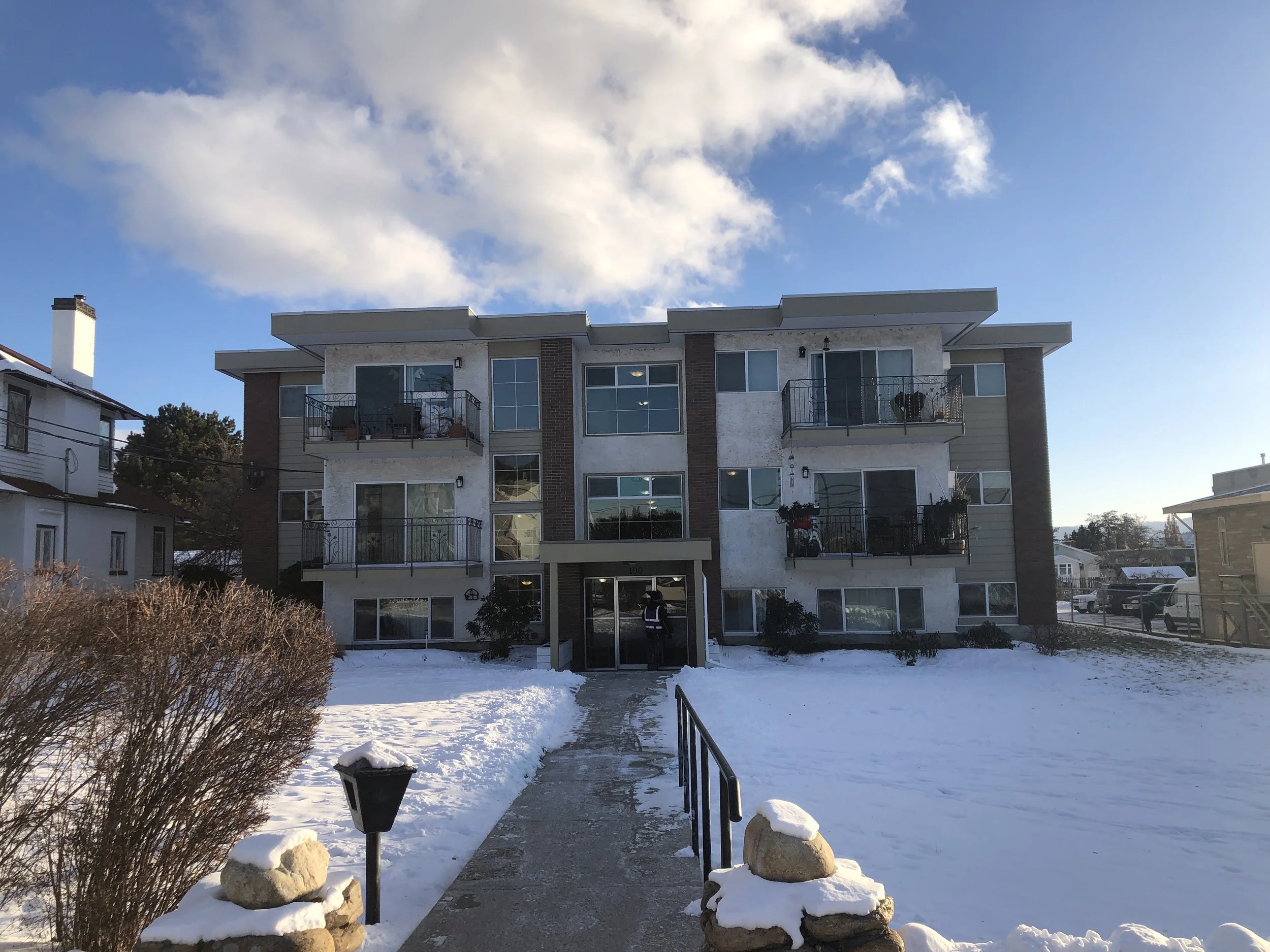 Apartment building appraisal at 100 Edmonton Ave, Penticton
